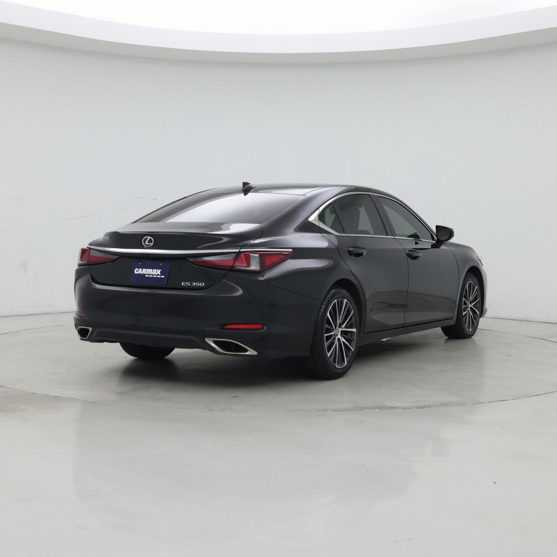 Thumbnail: 2024 Lexus ES - 8