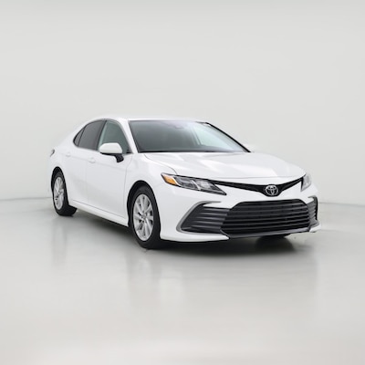 White 2022 Toyota Camry LE