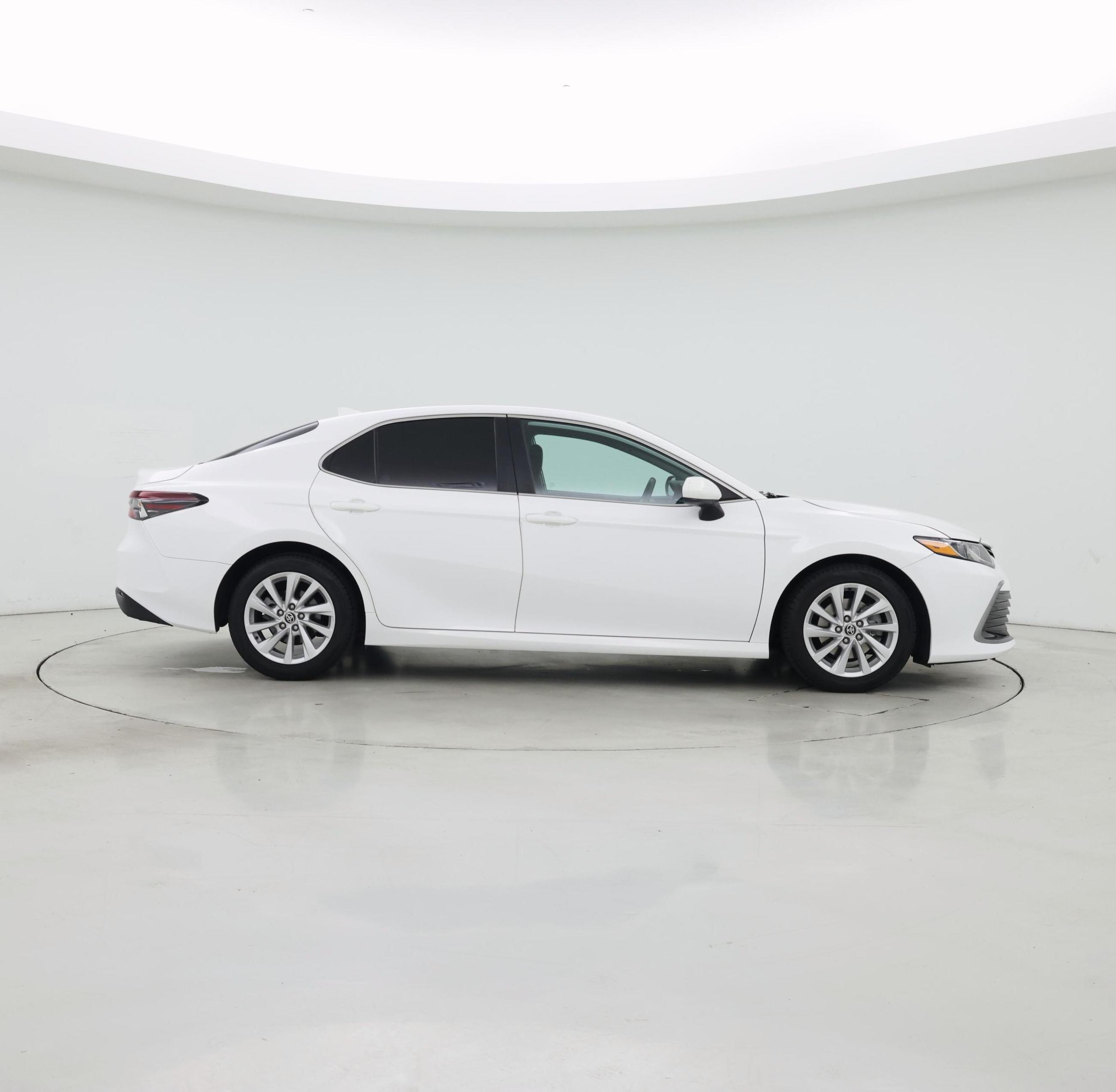 Thumbnail: 2022 Toyota Camry - 7