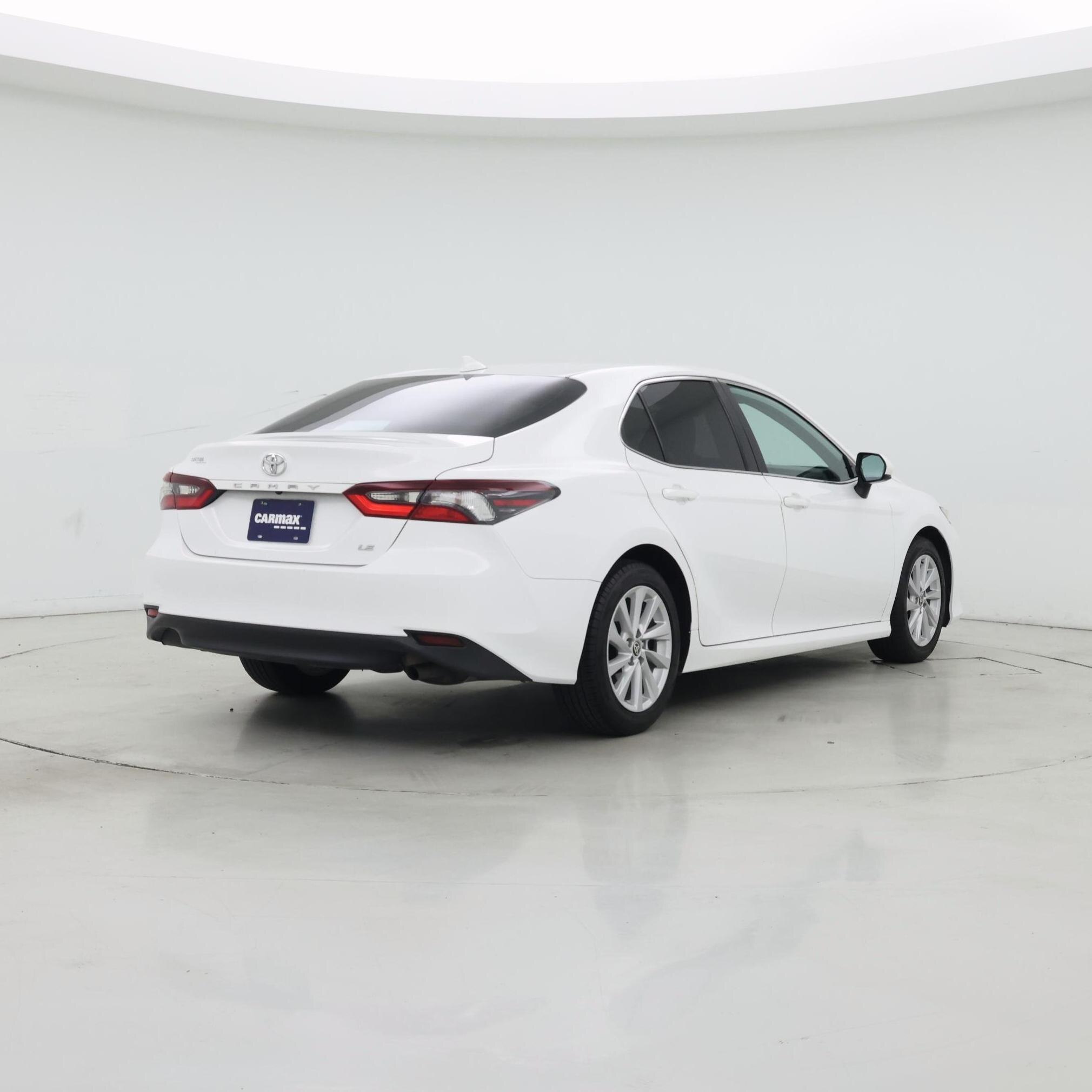 Thumbnail: 2022 Toyota Camry - 8