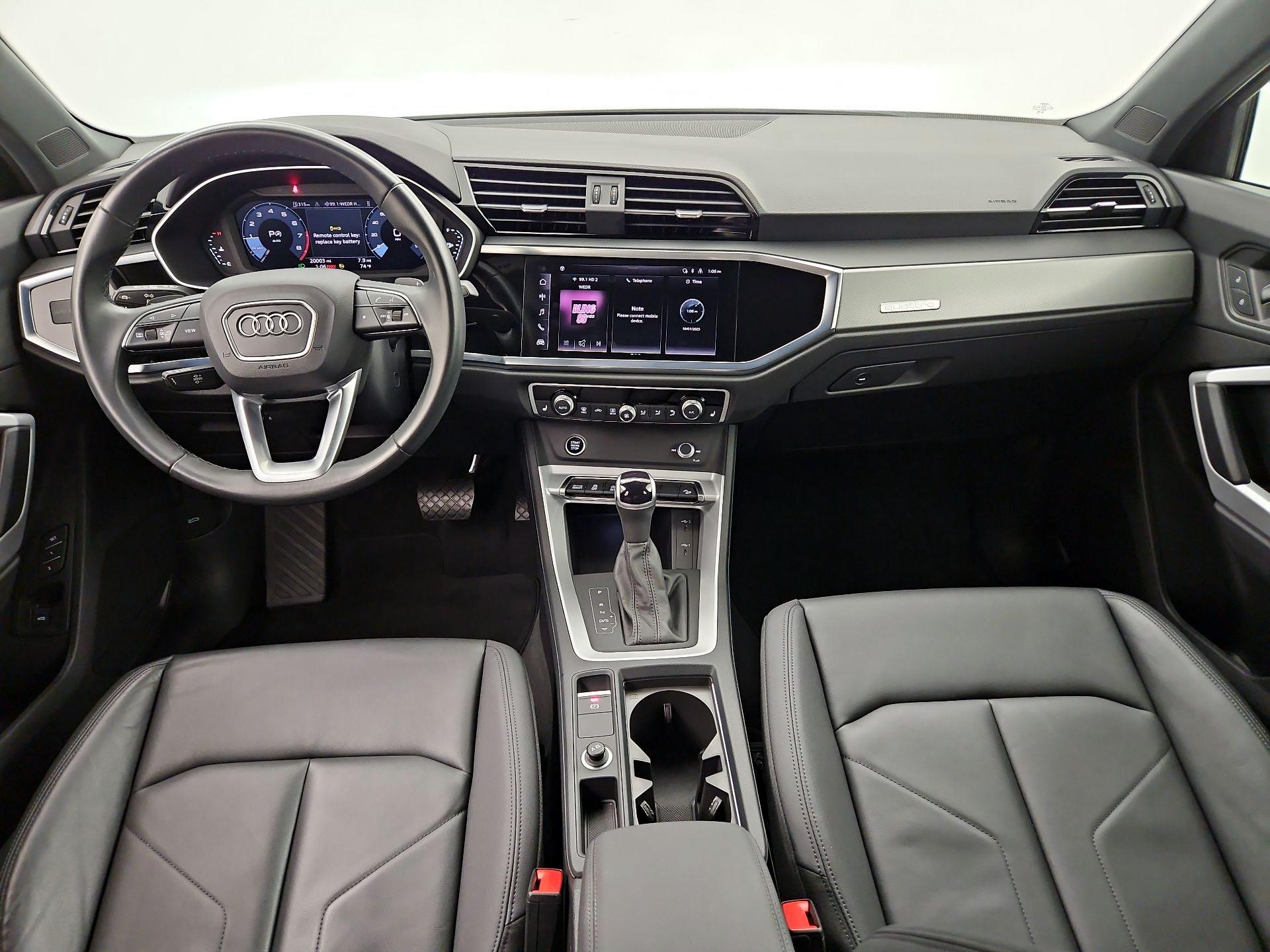 Thumbnail: 2023 Audi Q3 - 9