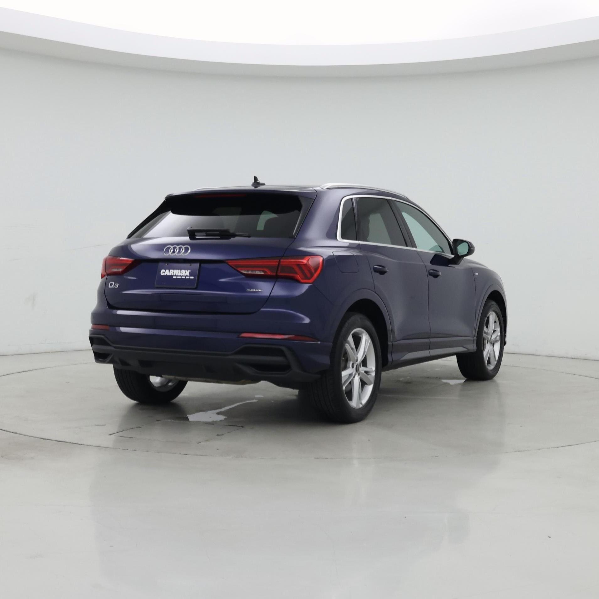 Thumbnail: 2023 Audi Q3 - 8
