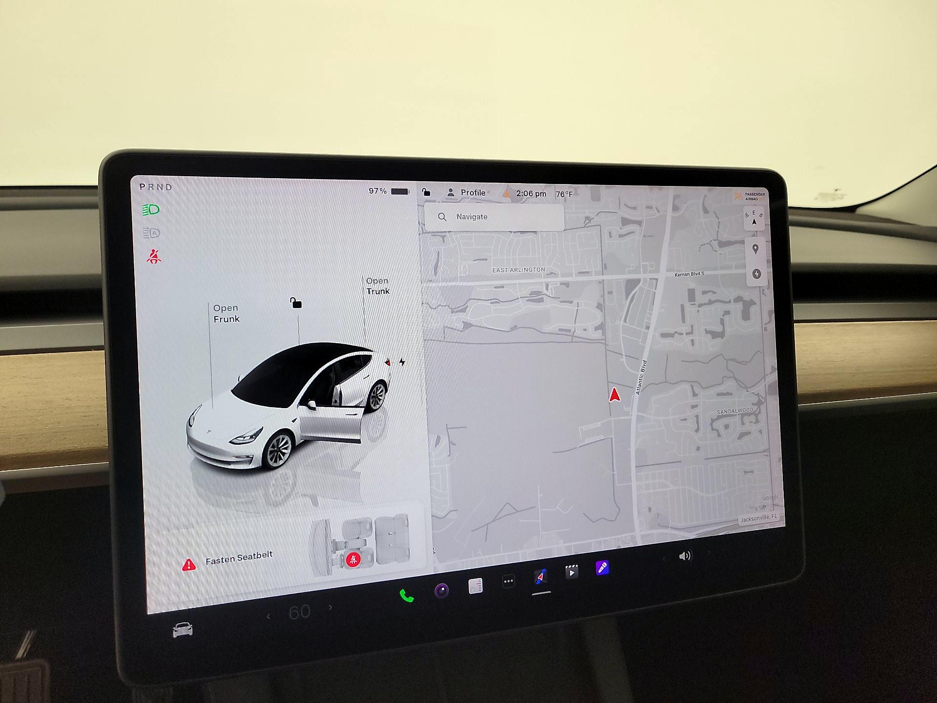 Thumbnail: 2022 Tesla Model 3 - 13