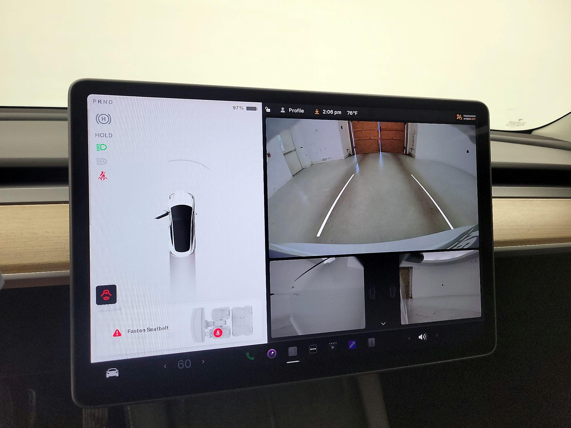 Thumbnail: 2022 Tesla Model 3 - 14