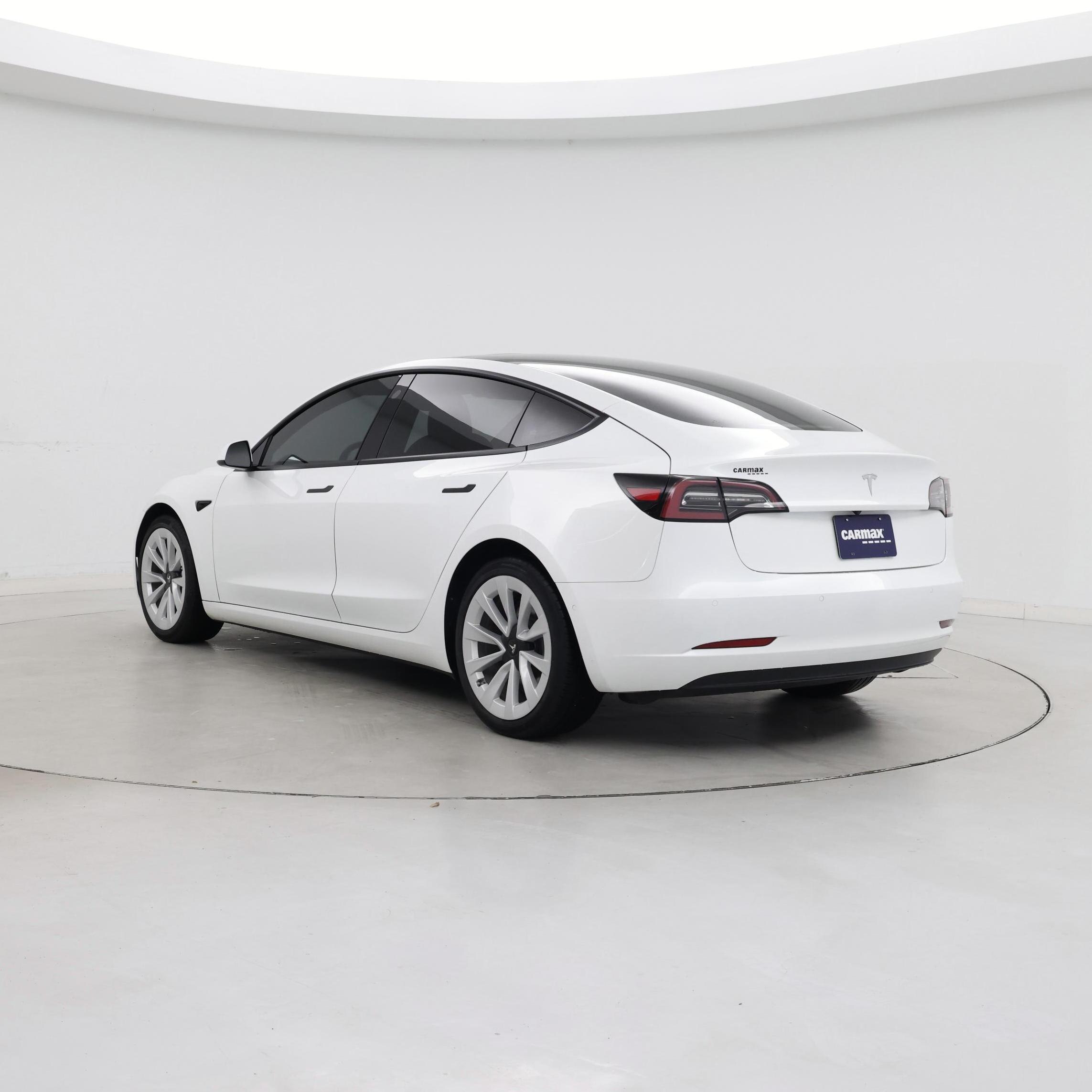 Thumbnail: 2022 Tesla Model 3 - 2