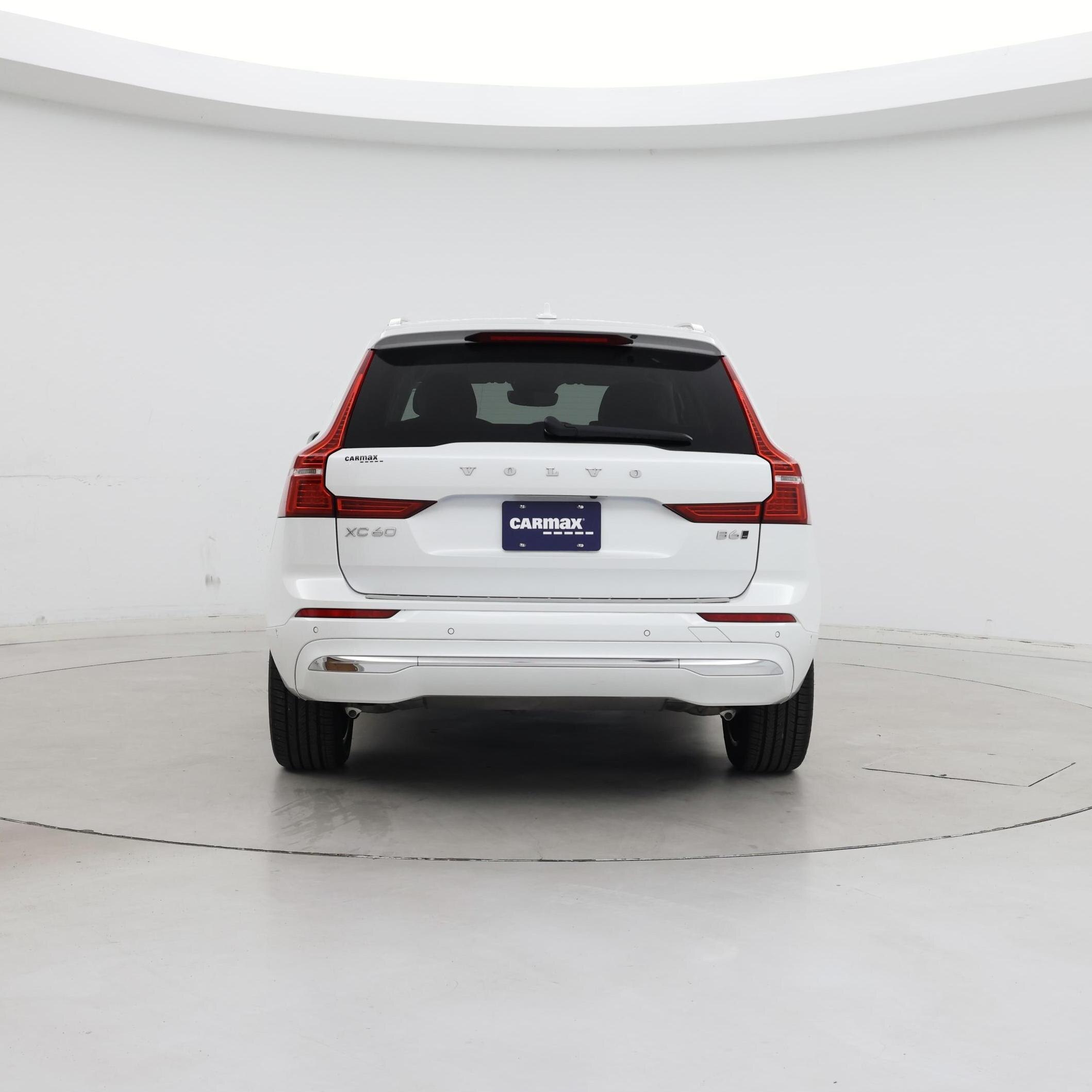 Thumbnail: 2022 Volvo XC60 - 6
