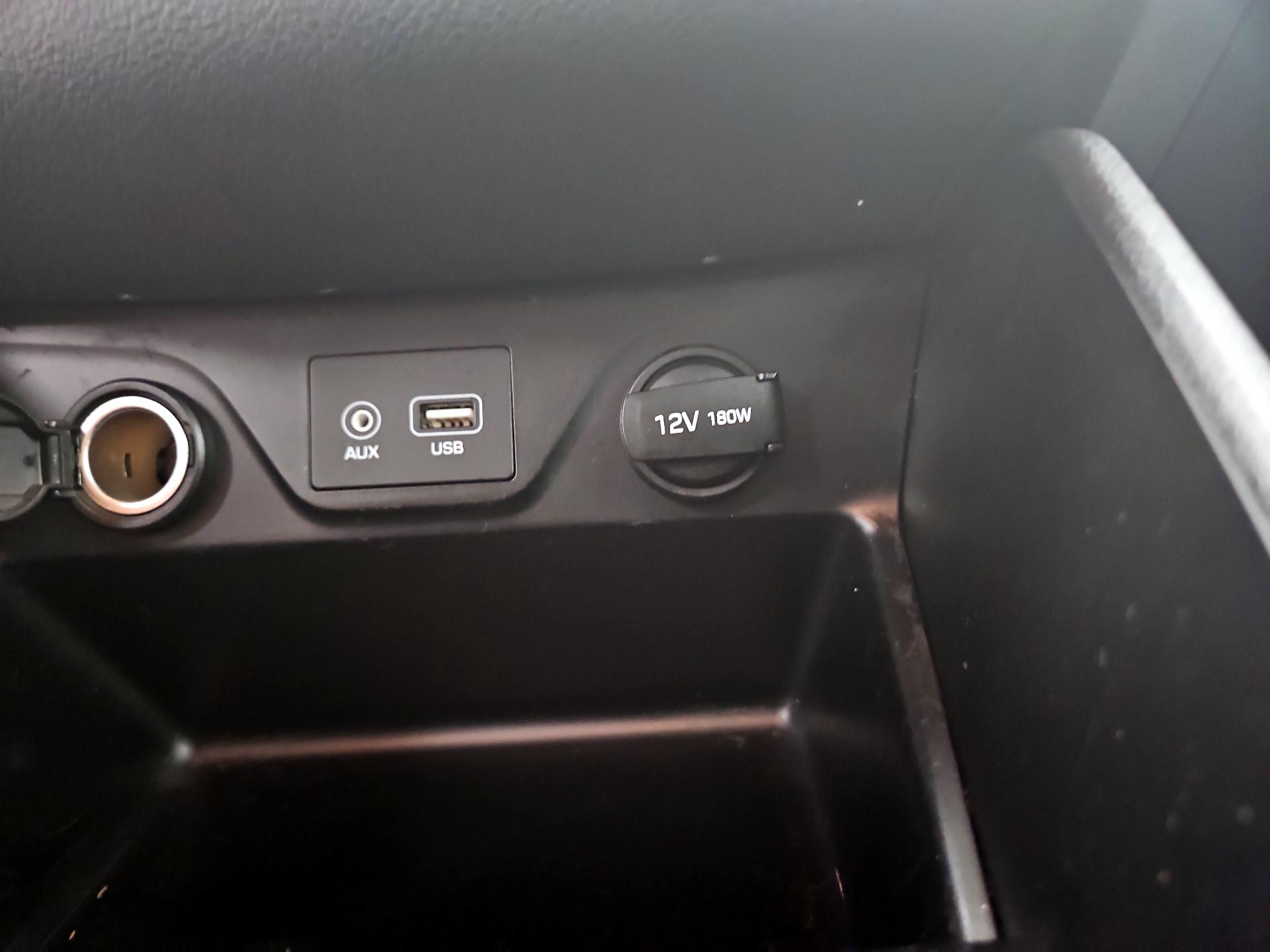 Thumbnail: 2016 Hyundai Tucson - 18
