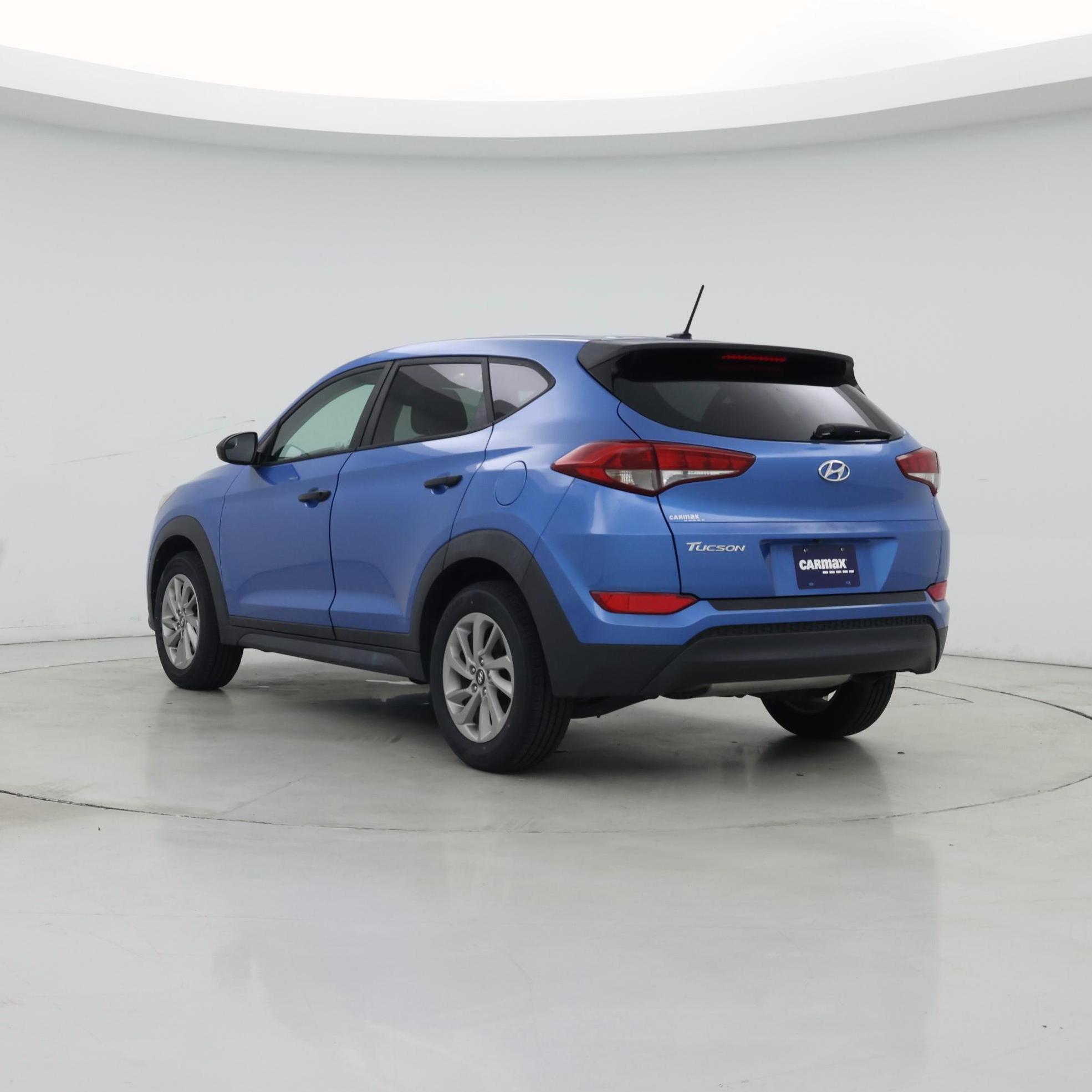Thumbnail: 2016 Hyundai Tucson - 2