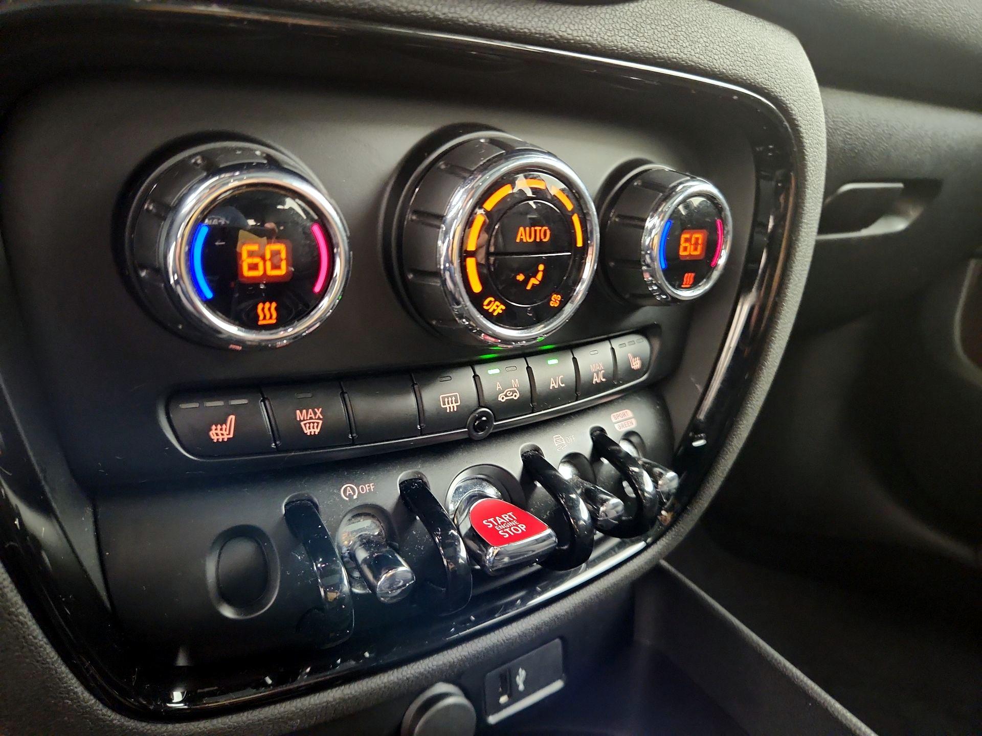 Thumbnail: 2020 MINI Cooper Clubman - 17