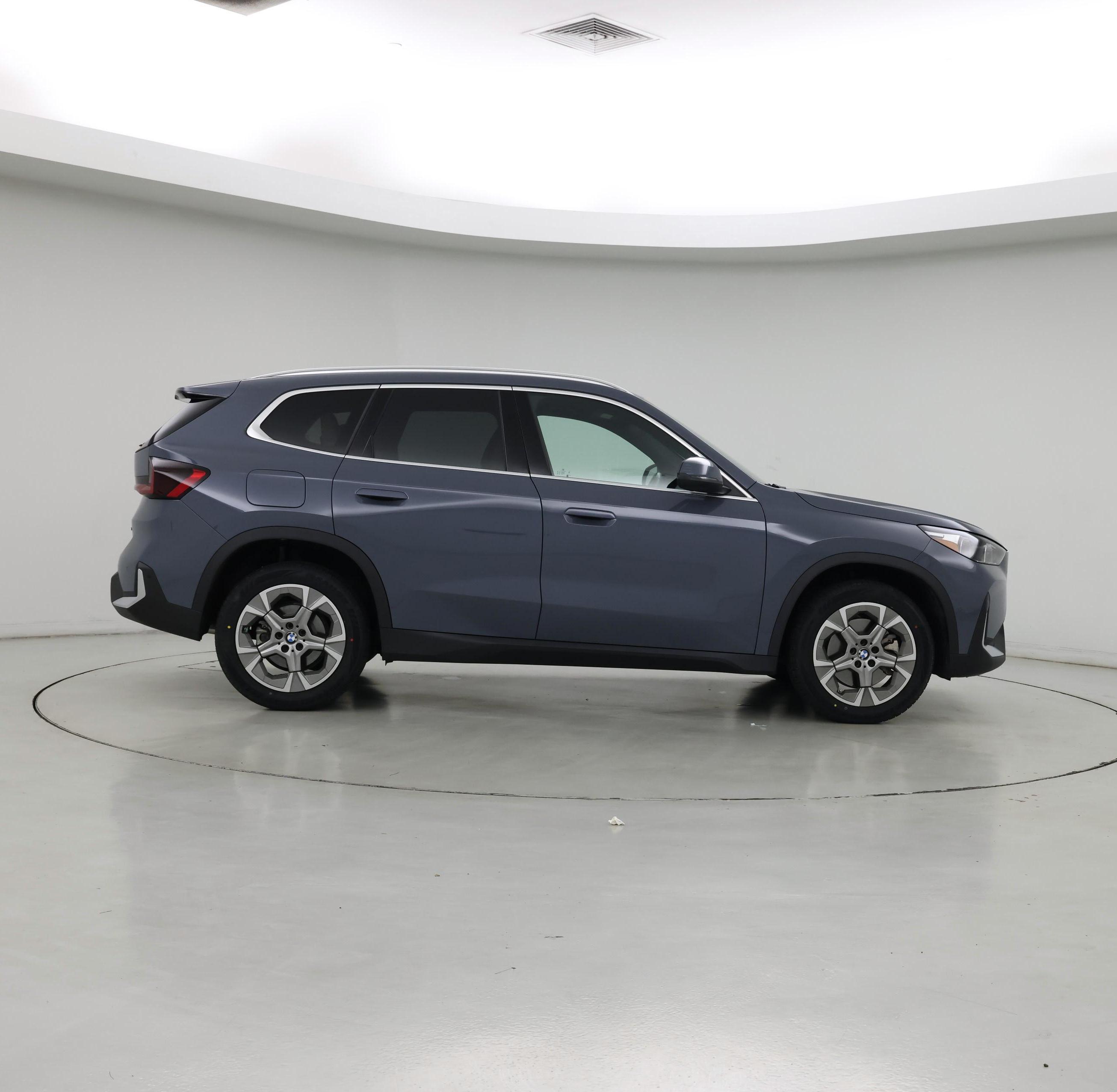 Thumbnail: 2023 BMW X1 - 7