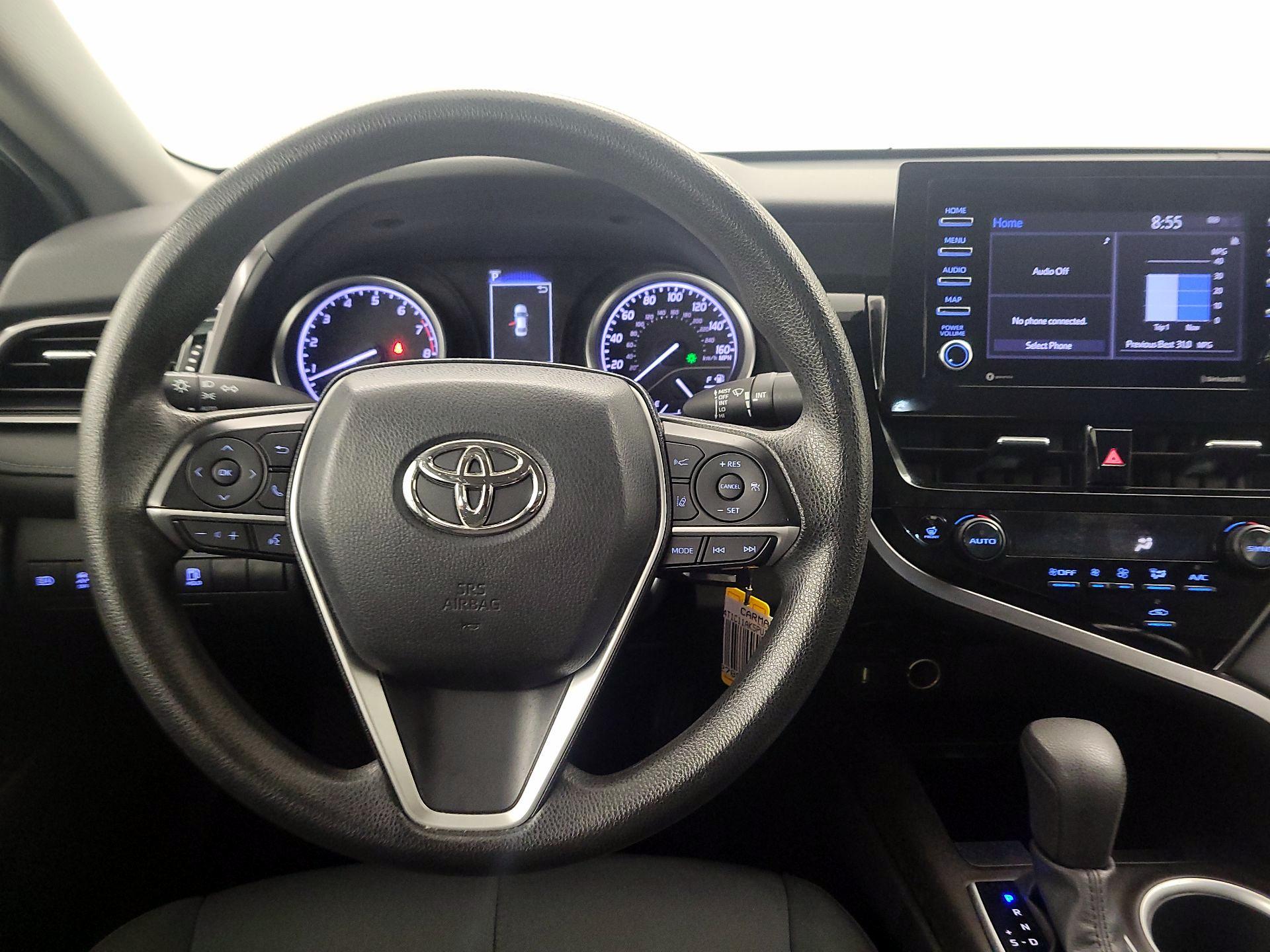 Thumbnail: 2023 Toyota Camry - 10