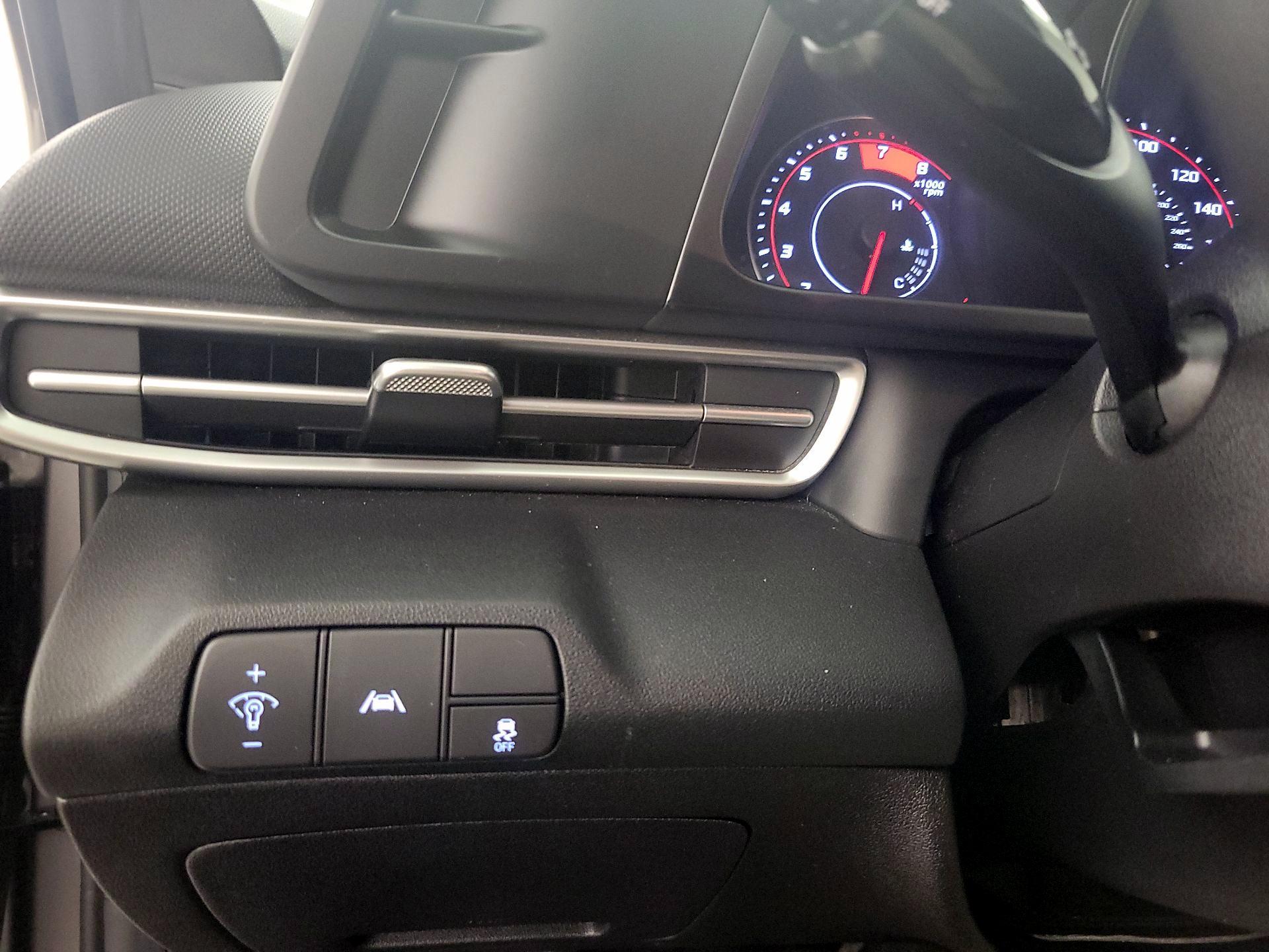 Thumbnail: 2021 Hyundai Elantra - 13