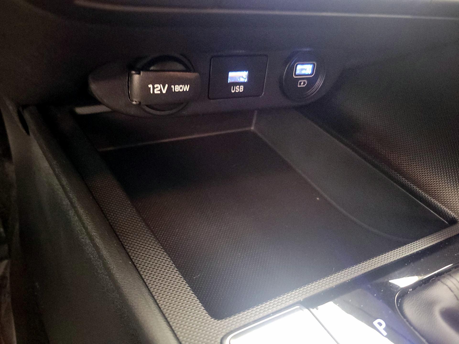 Thumbnail: 2021 Hyundai Elantra - 18
