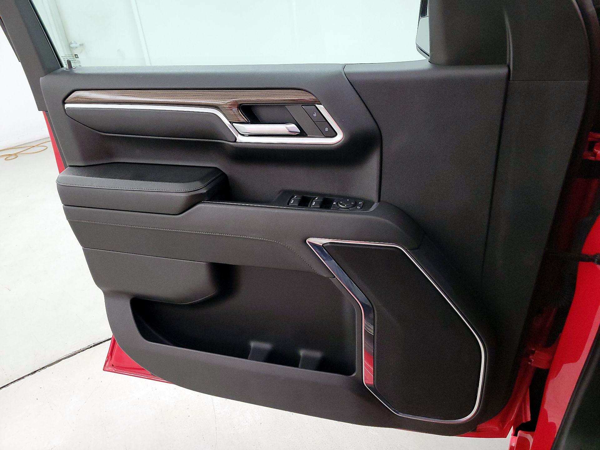 Thumbnail: 2023 Chevrolet Silverado 1500 - 12