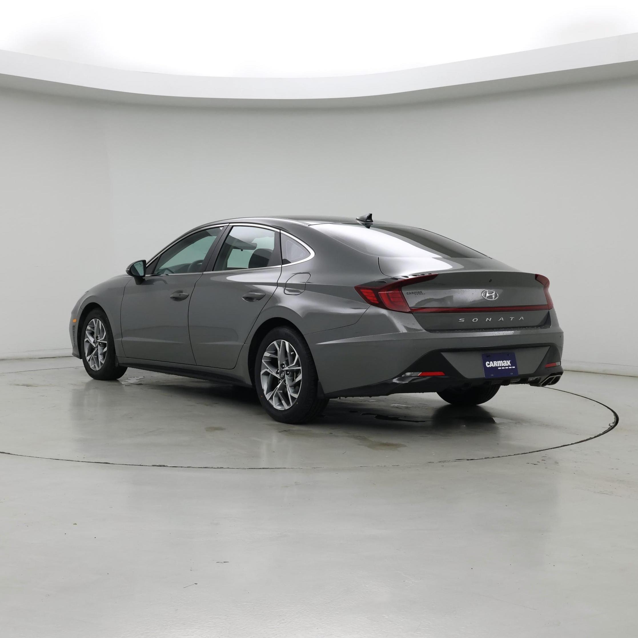 Thumbnail: 2023 Hyundai Sonata - 2