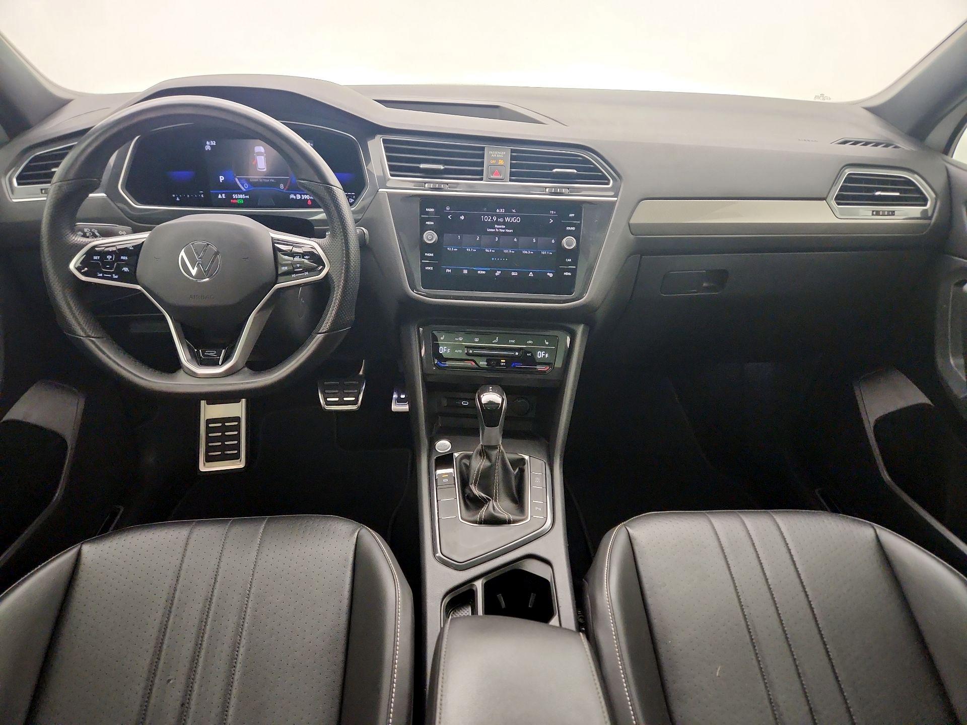 Thumbnail: 2022 Volkswagen Tiguan - 9