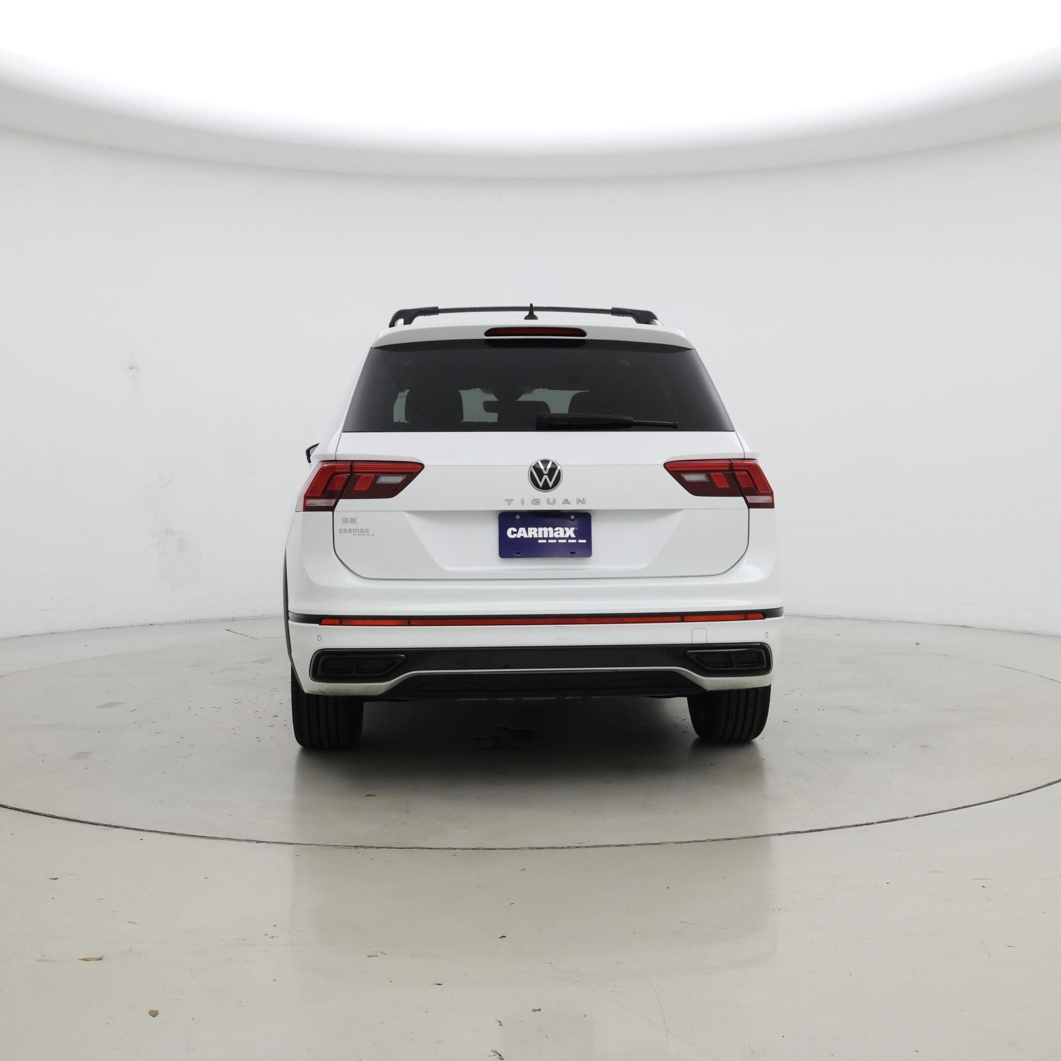 Thumbnail: 2022 Volkswagen Tiguan - 6