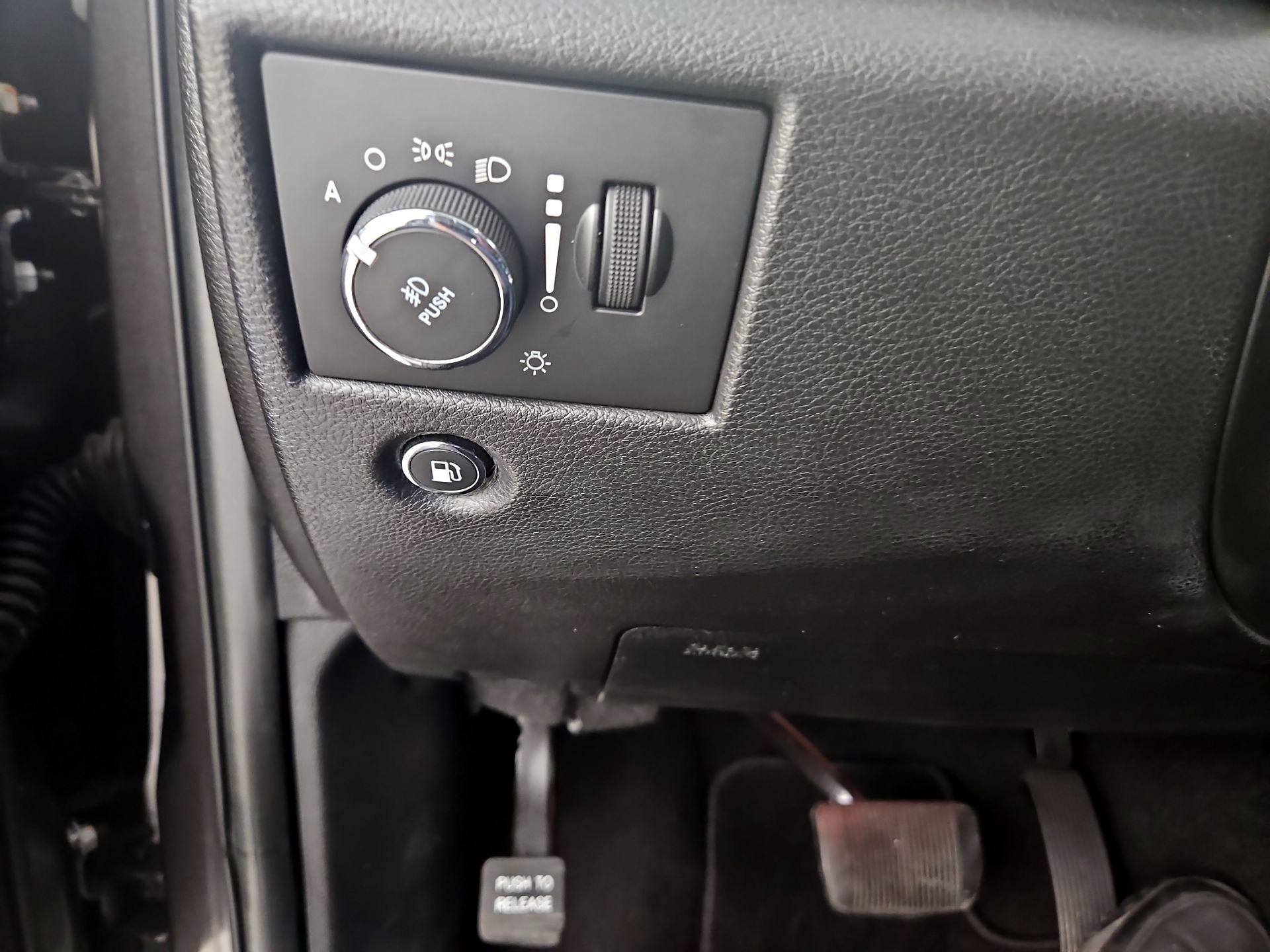 Thumbnail: 2021 Jeep Grand Cherokee - 13