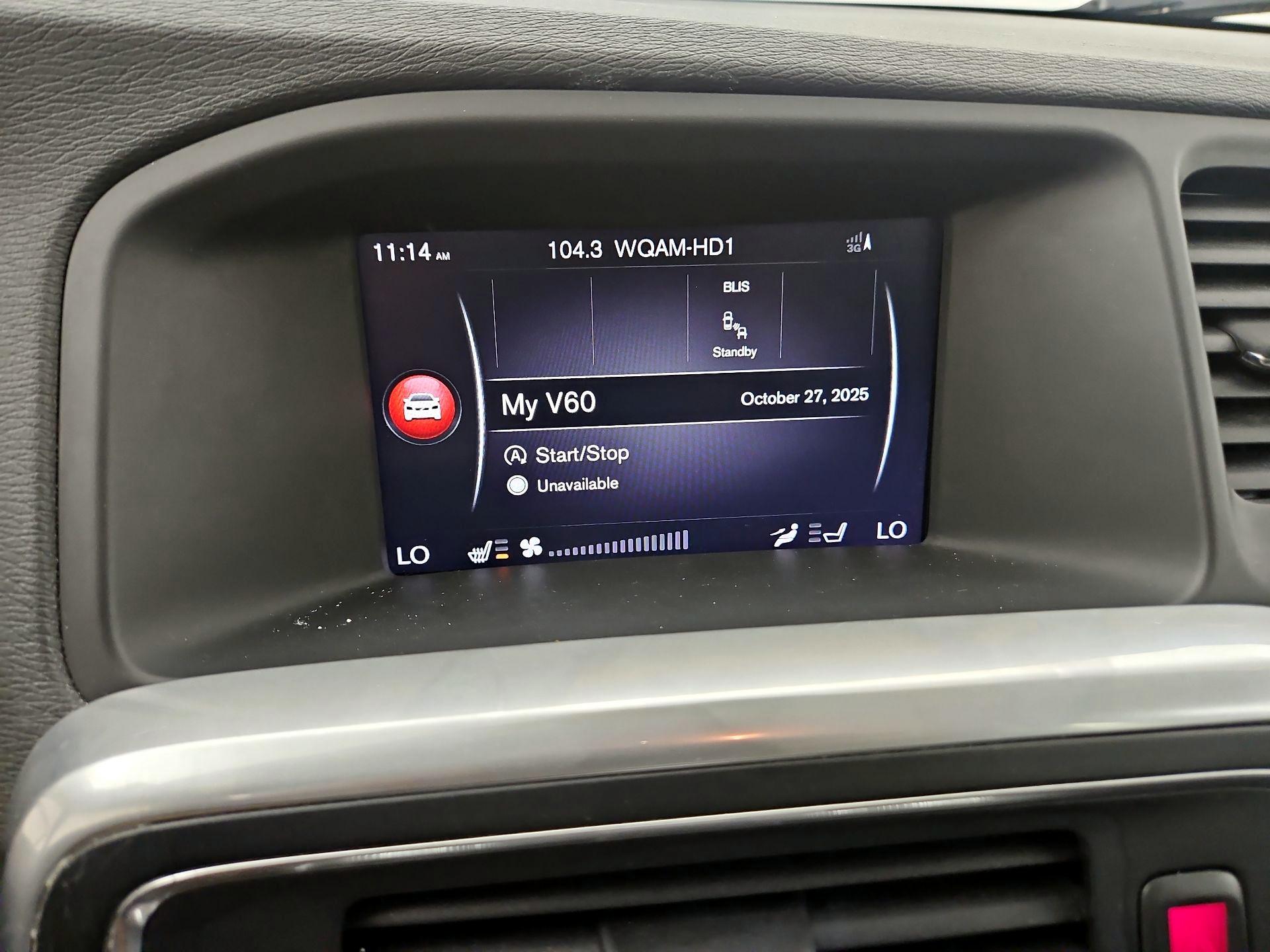 Thumbnail: 2018 Volvo V60 - 15