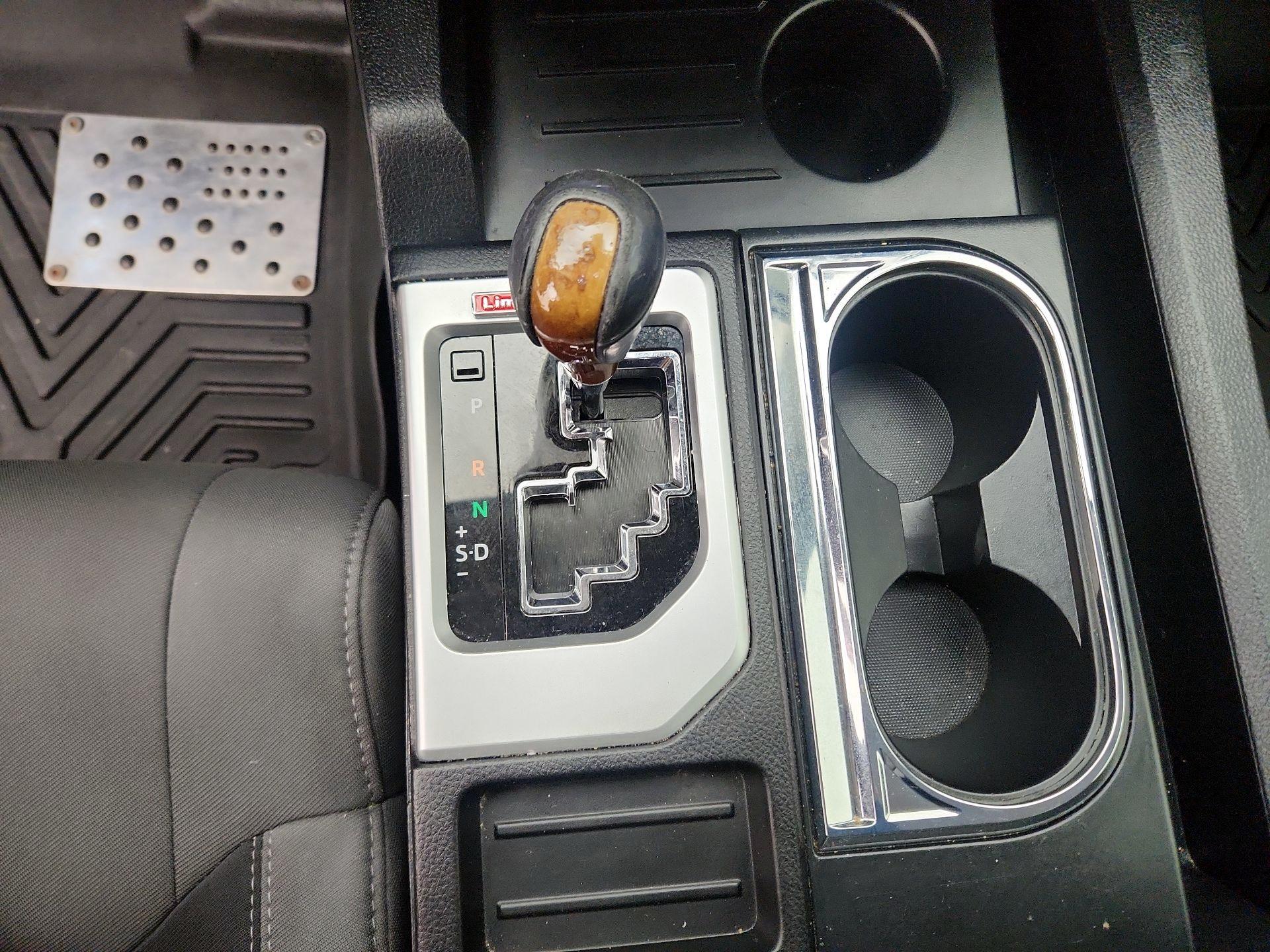 Thumbnail: 2020 Toyota Tundra - 17