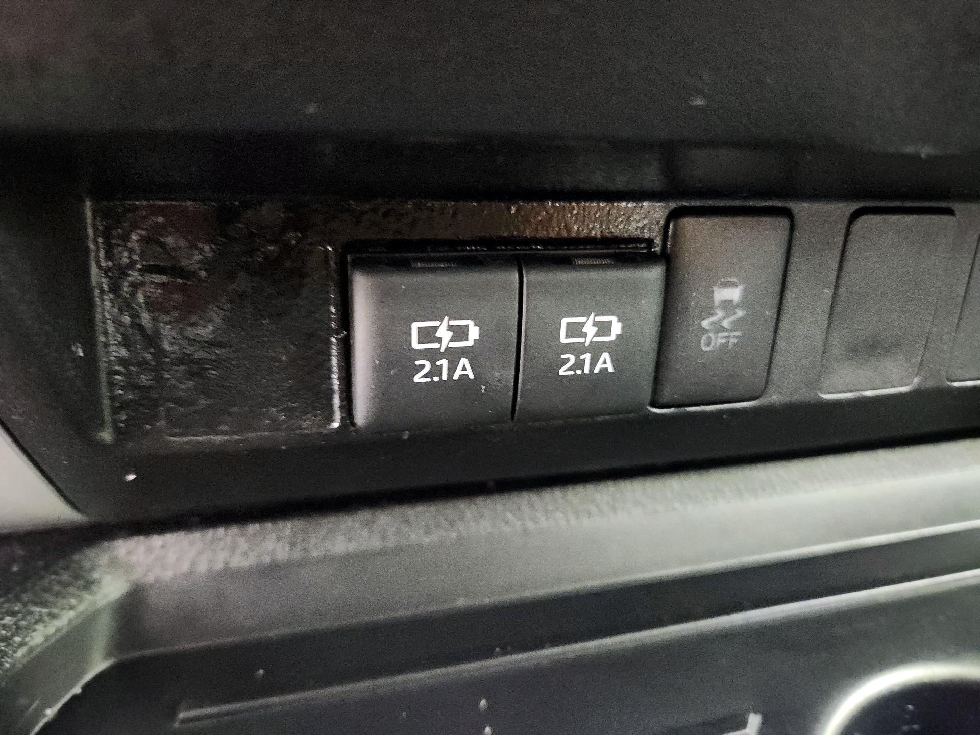 Thumbnail: 2020 Toyota Tundra - 18