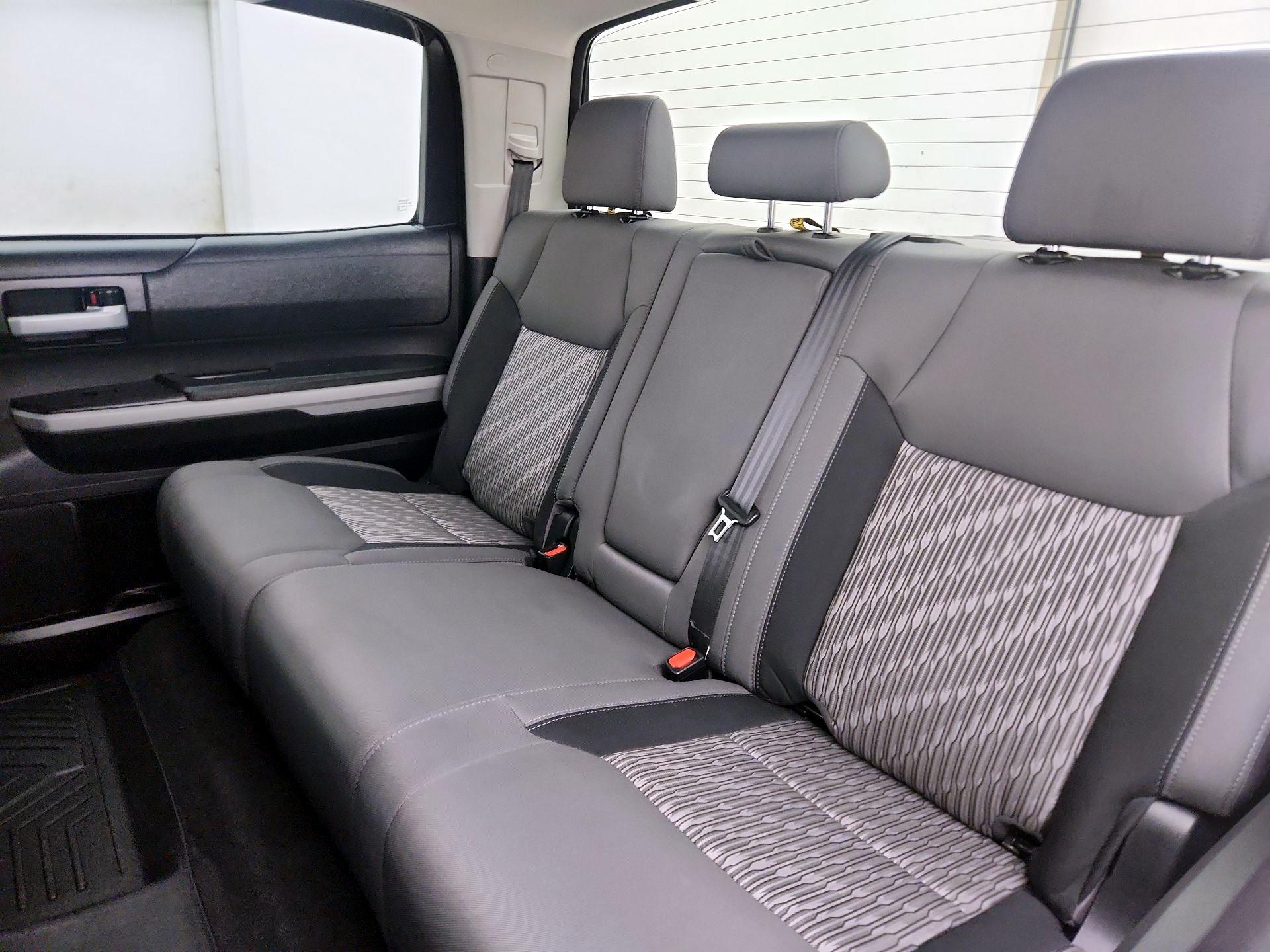 Thumbnail: 2020 Toyota Tundra - 19