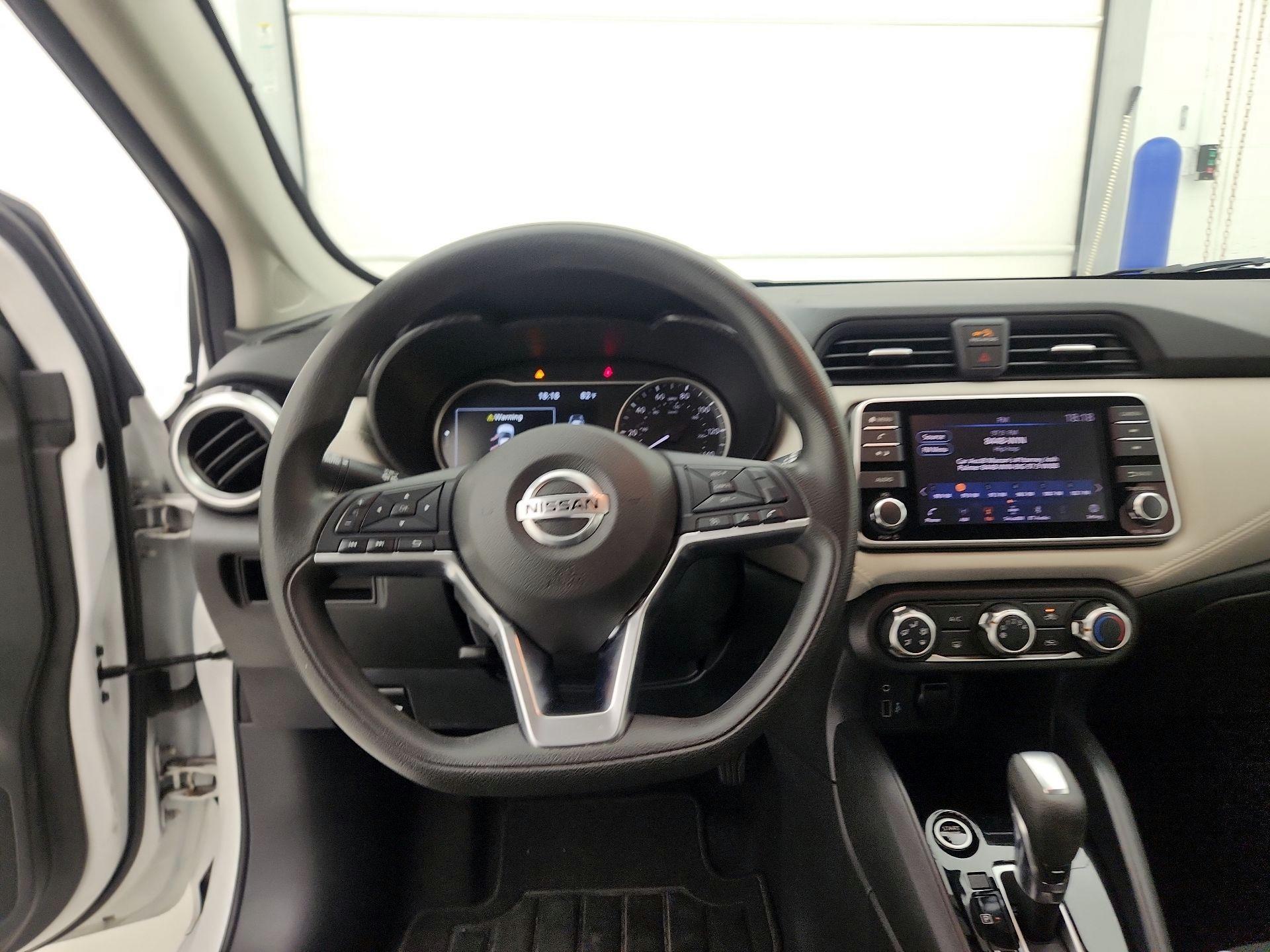 Thumbnail: 2020 Nissan Versa - 10