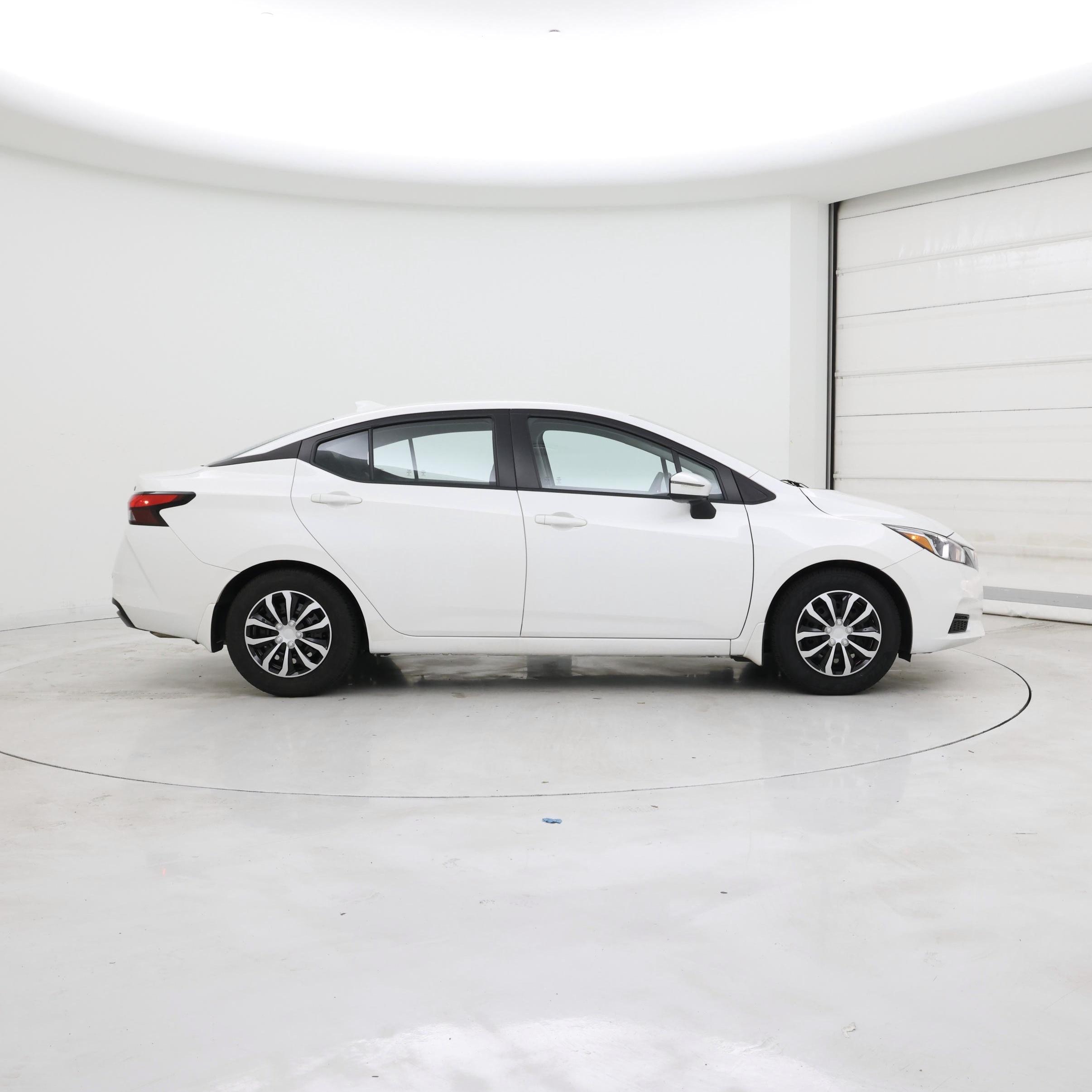 Thumbnail: 2020 Nissan Versa - 7