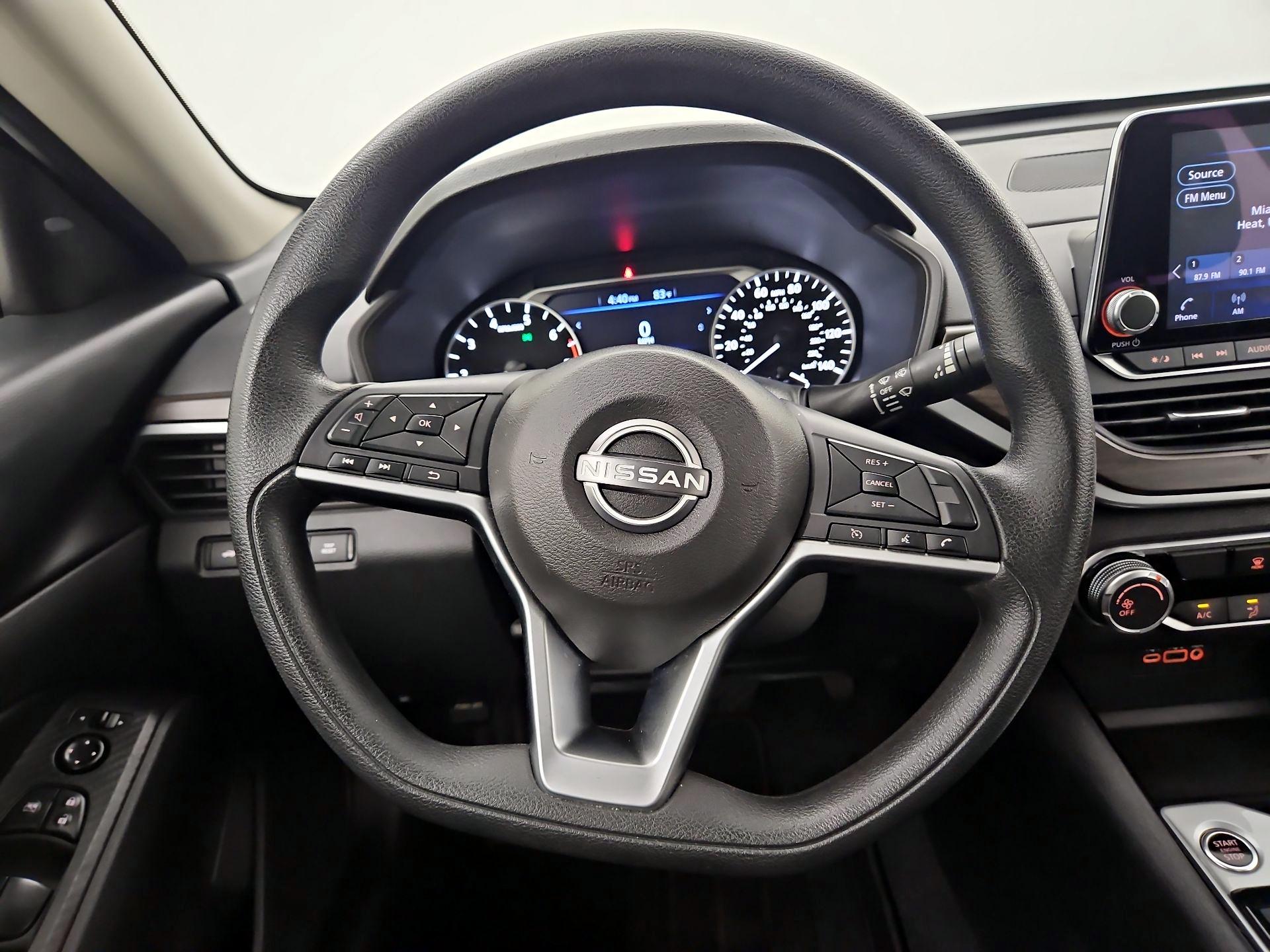 Thumbnail: 2024 Nissan Altima - 10