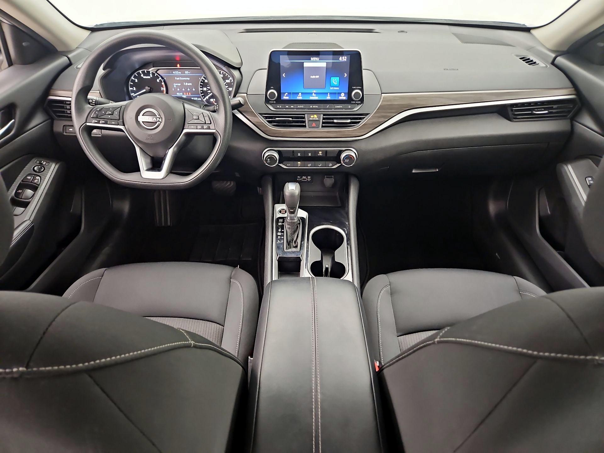 Thumbnail: 2024 Nissan Altima - 9