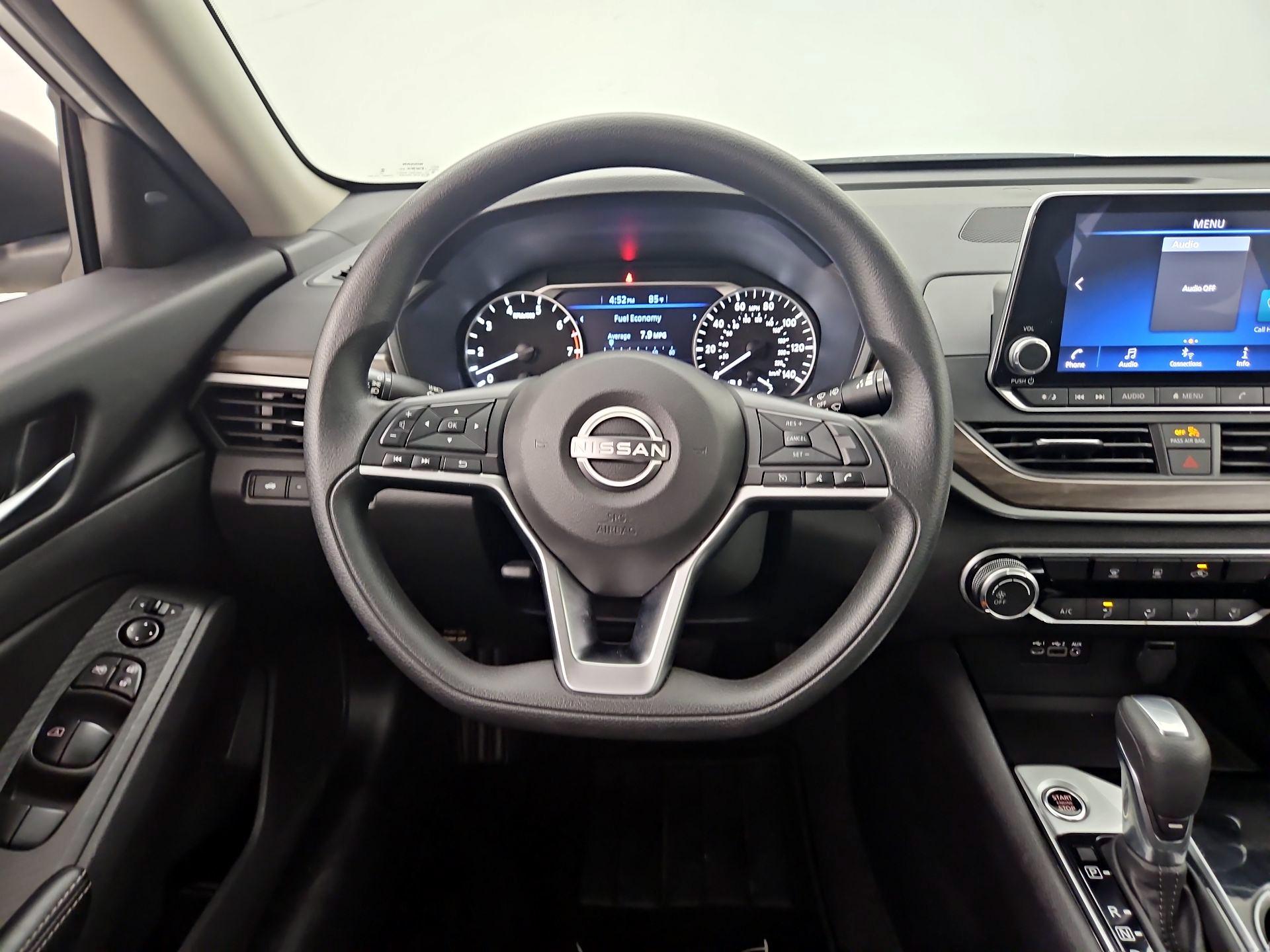 Thumbnail: 2024 Nissan Altima - 10