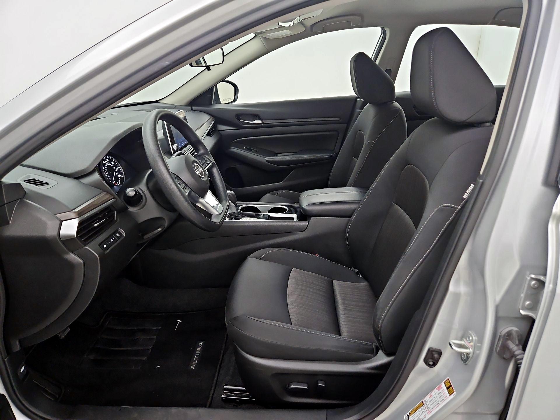 Thumbnail: 2024 Nissan Altima - 11