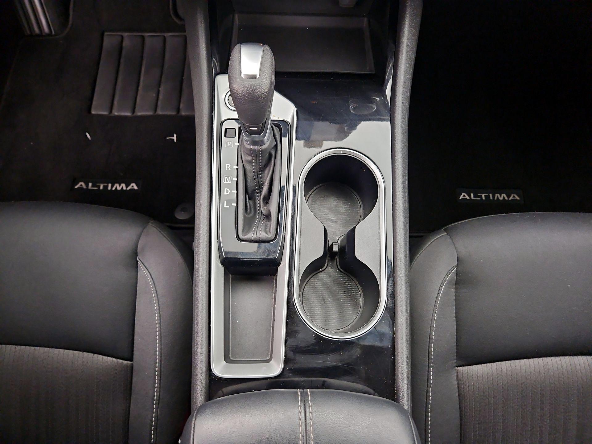 Thumbnail: 2024 Nissan Altima - 17