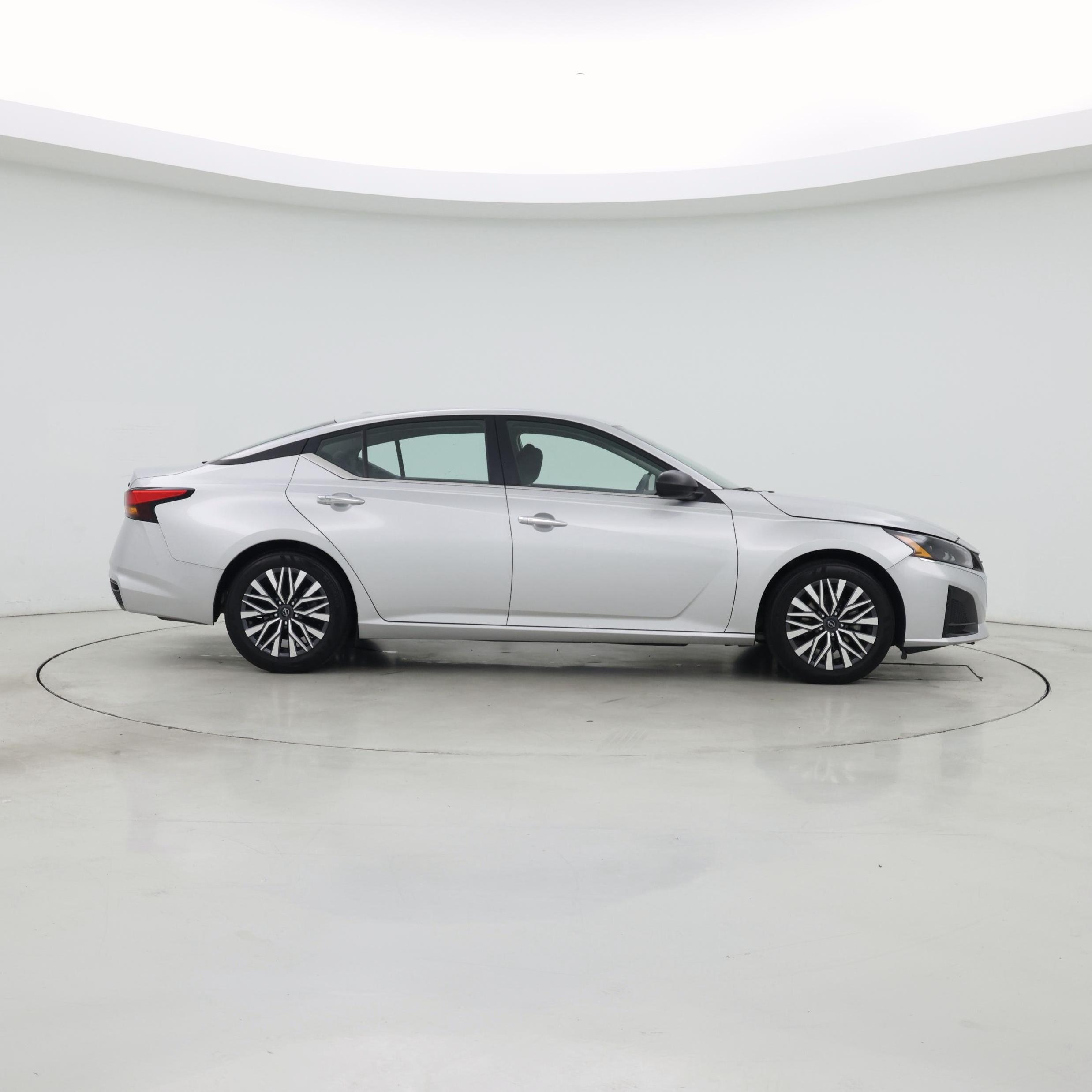 Thumbnail: 2024 Nissan Altima - 7