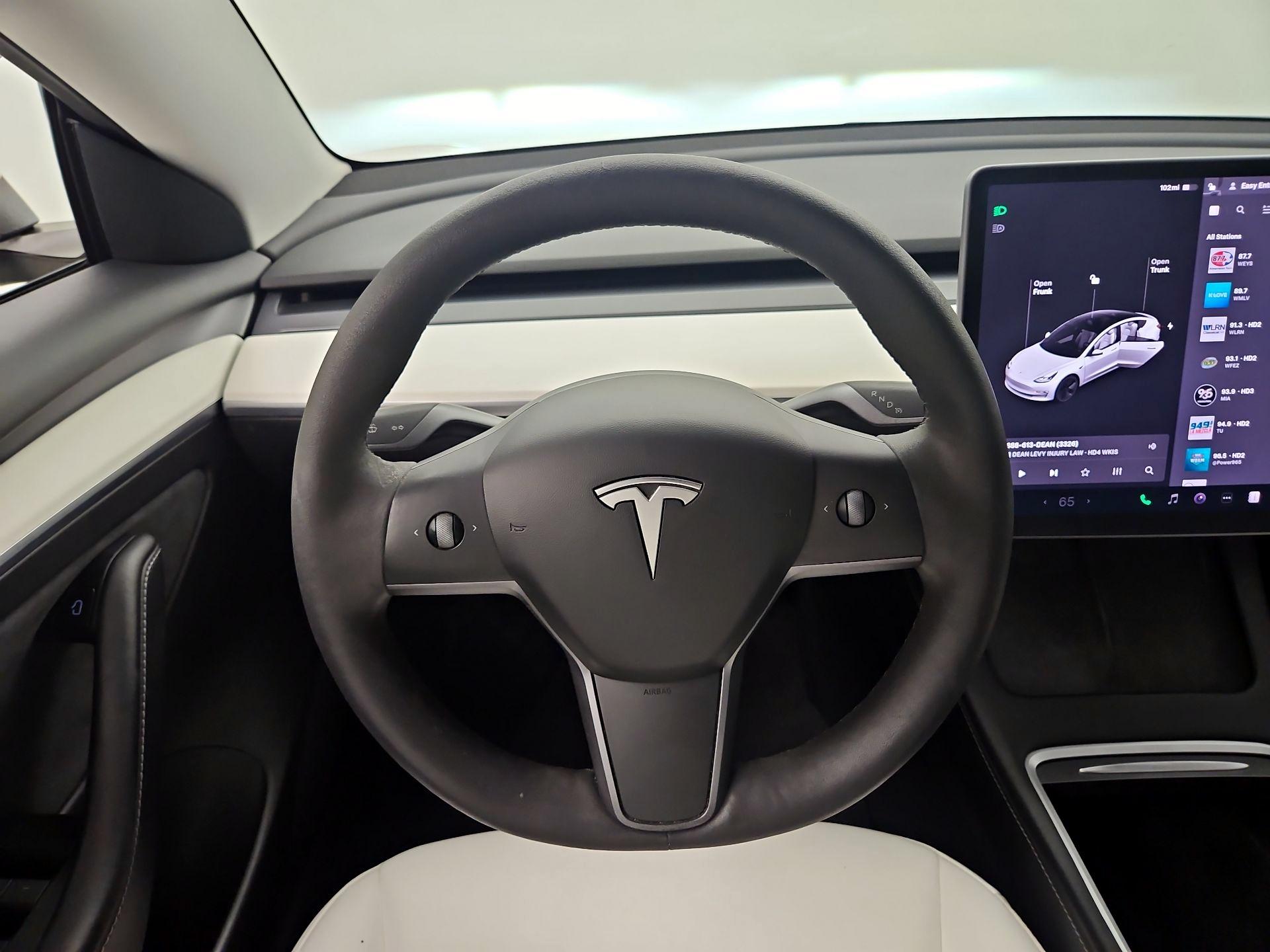 Thumbnail: 2021 Tesla Model 3 - 10