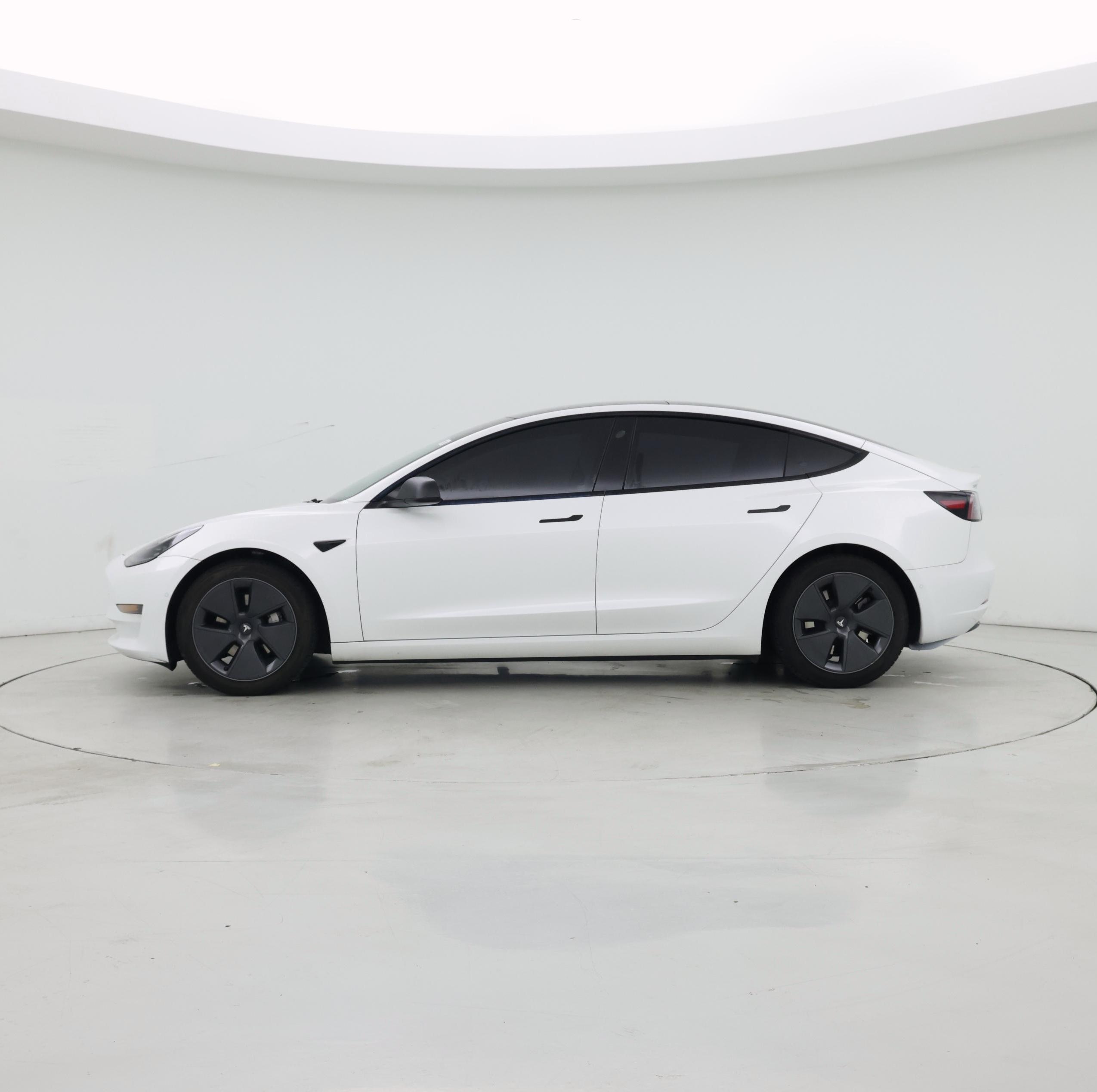 Thumbnail: 2021 Tesla Model 3 - 3