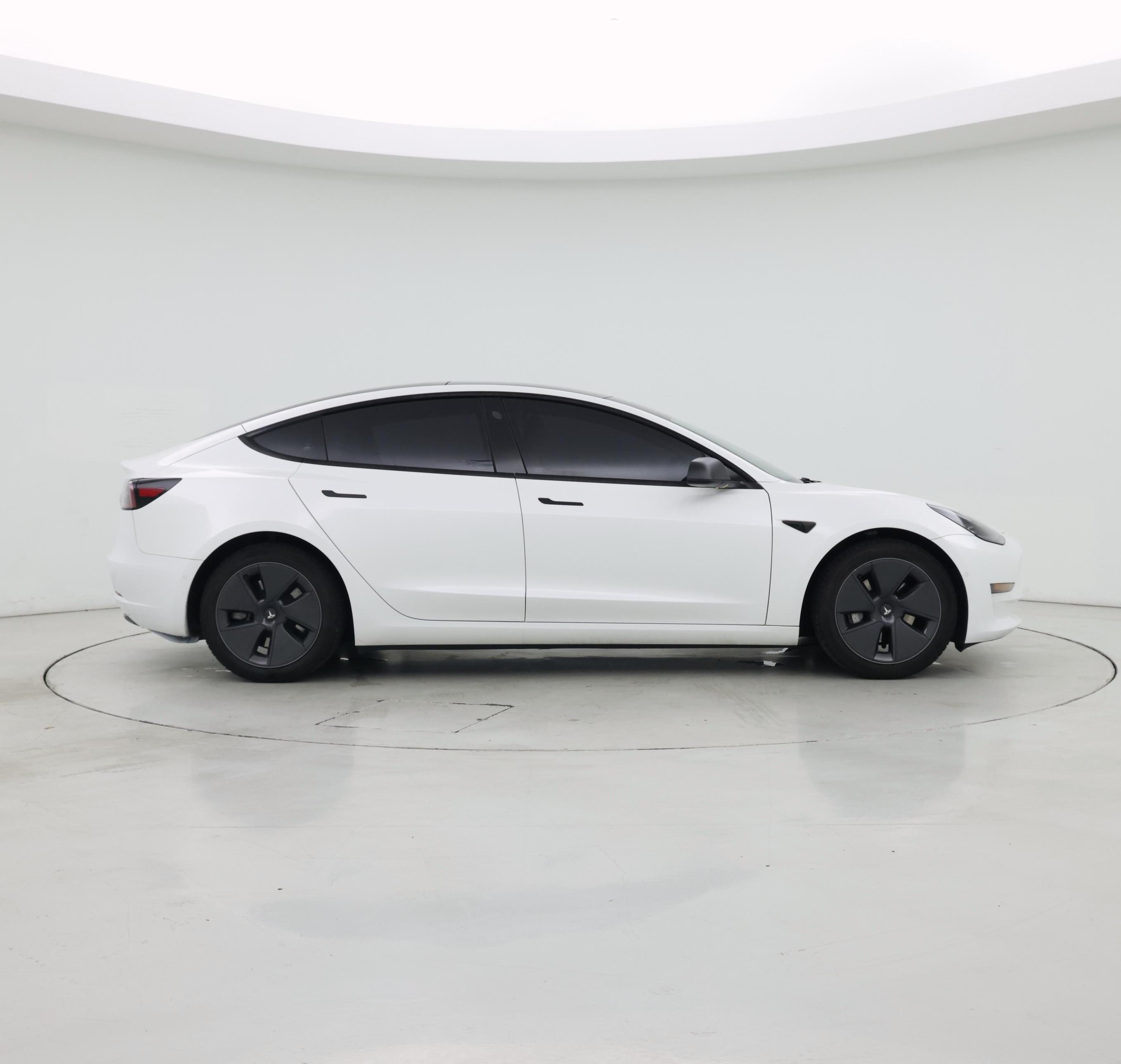 Thumbnail: 2021 Tesla Model 3 - 7