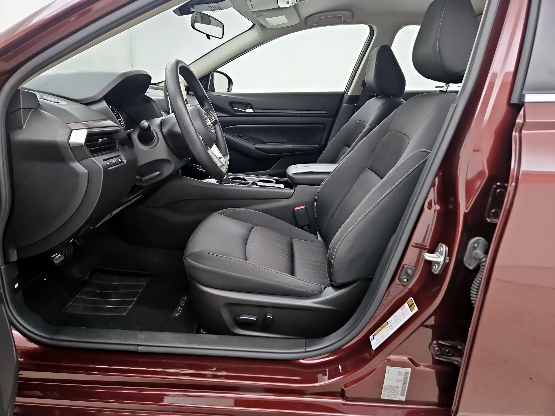 Thumbnail: 2024 Nissan Altima - 11