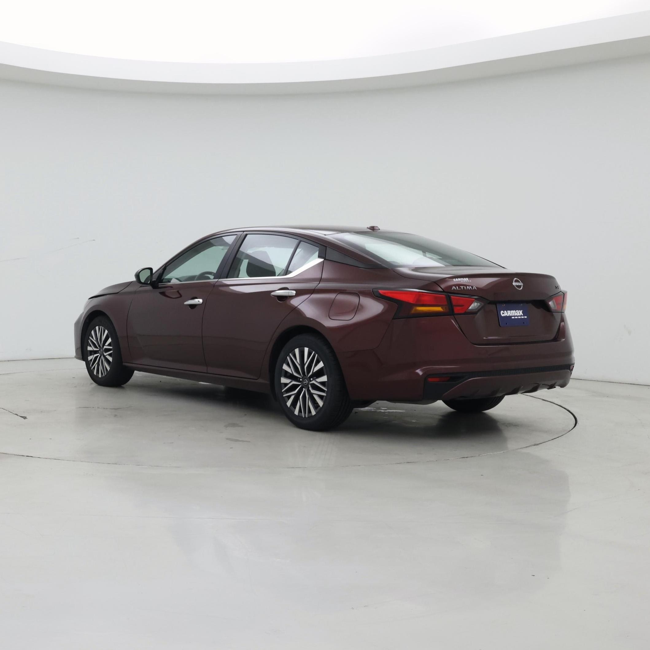 Thumbnail: 2024 Nissan Altima - 2
