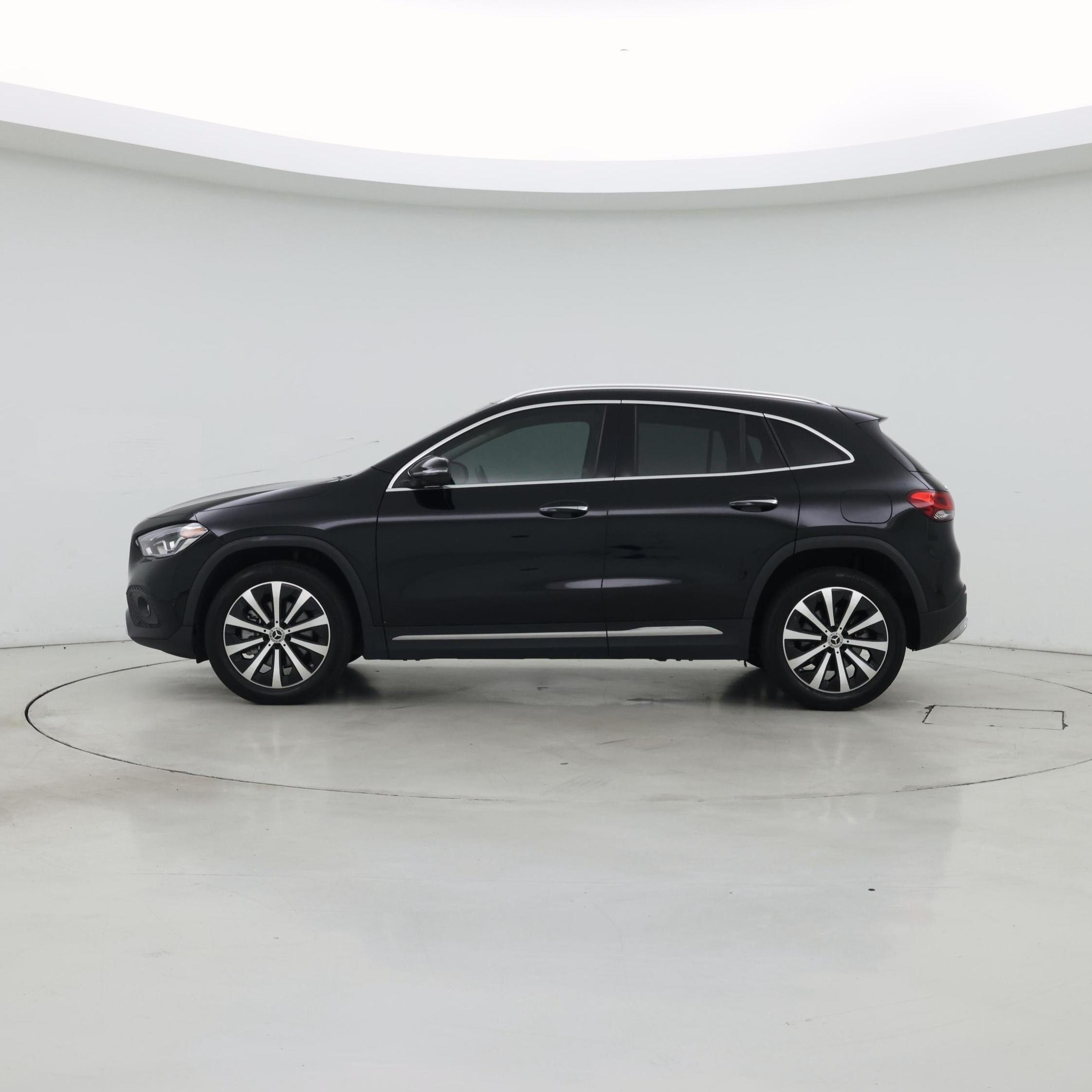 Thumbnail: 2022 Mercedes-Benz GLA - 3