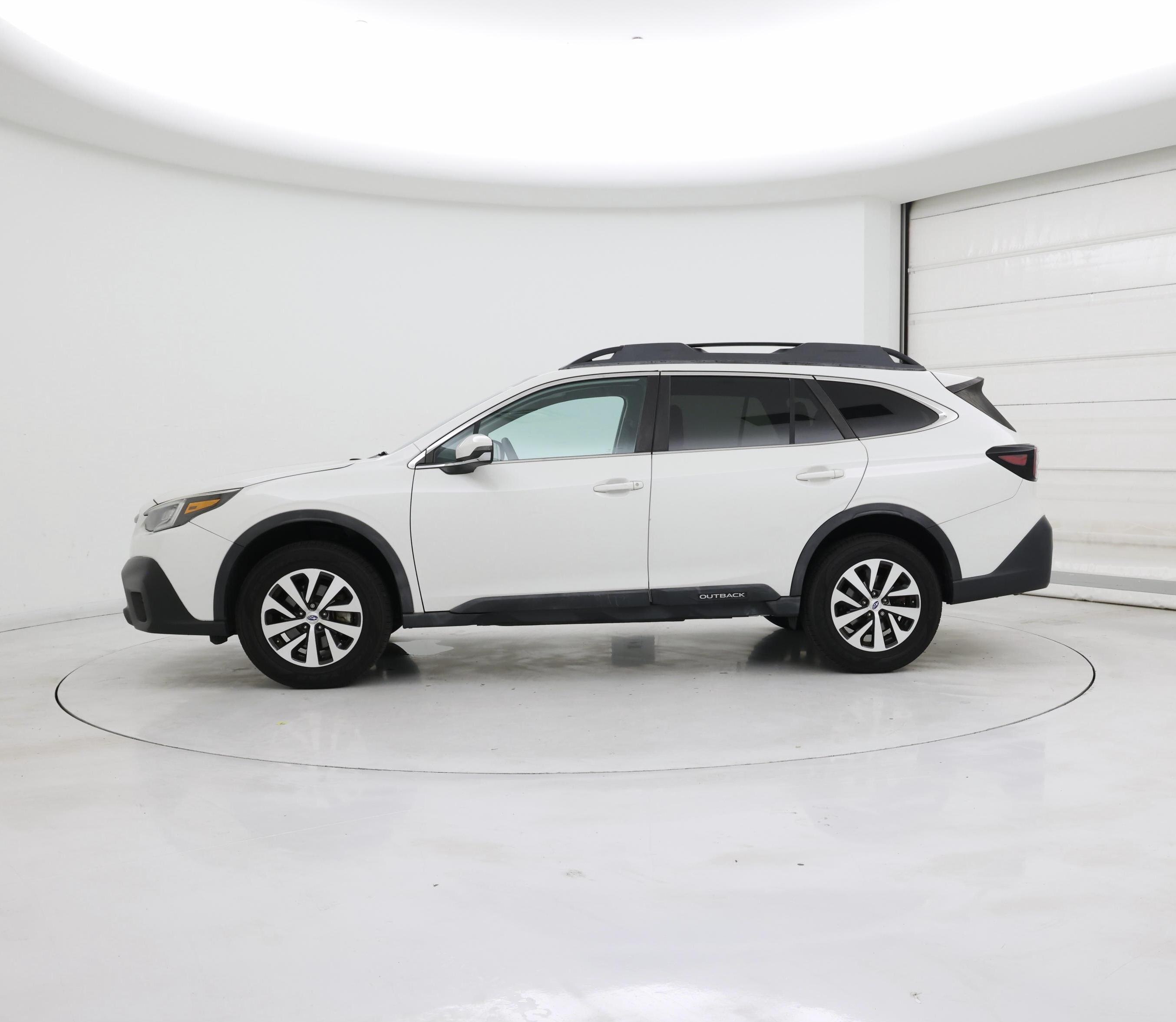 Thumbnail: 2020 Subaru Outback - 3