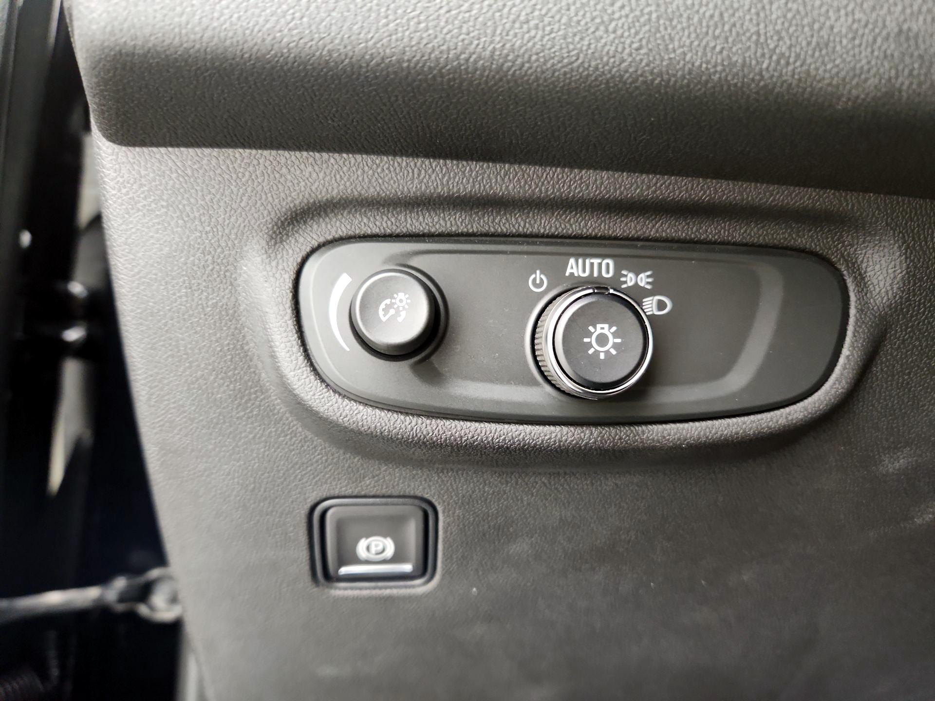 Thumbnail: 2021 GMC Terrain - 13