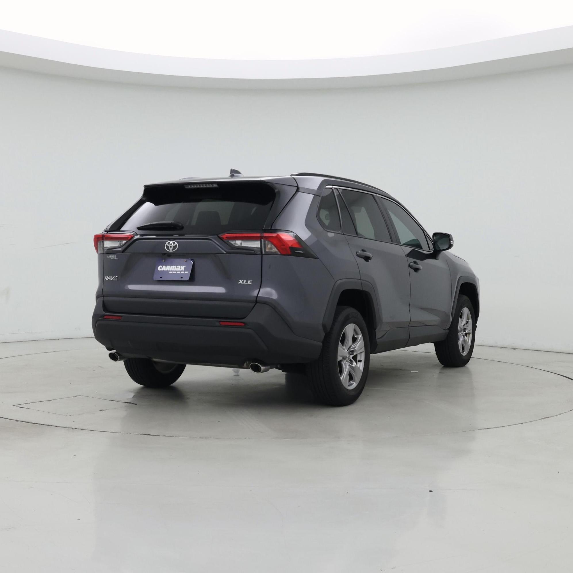 Thumbnail: 2023 Toyota RAV4 - 8