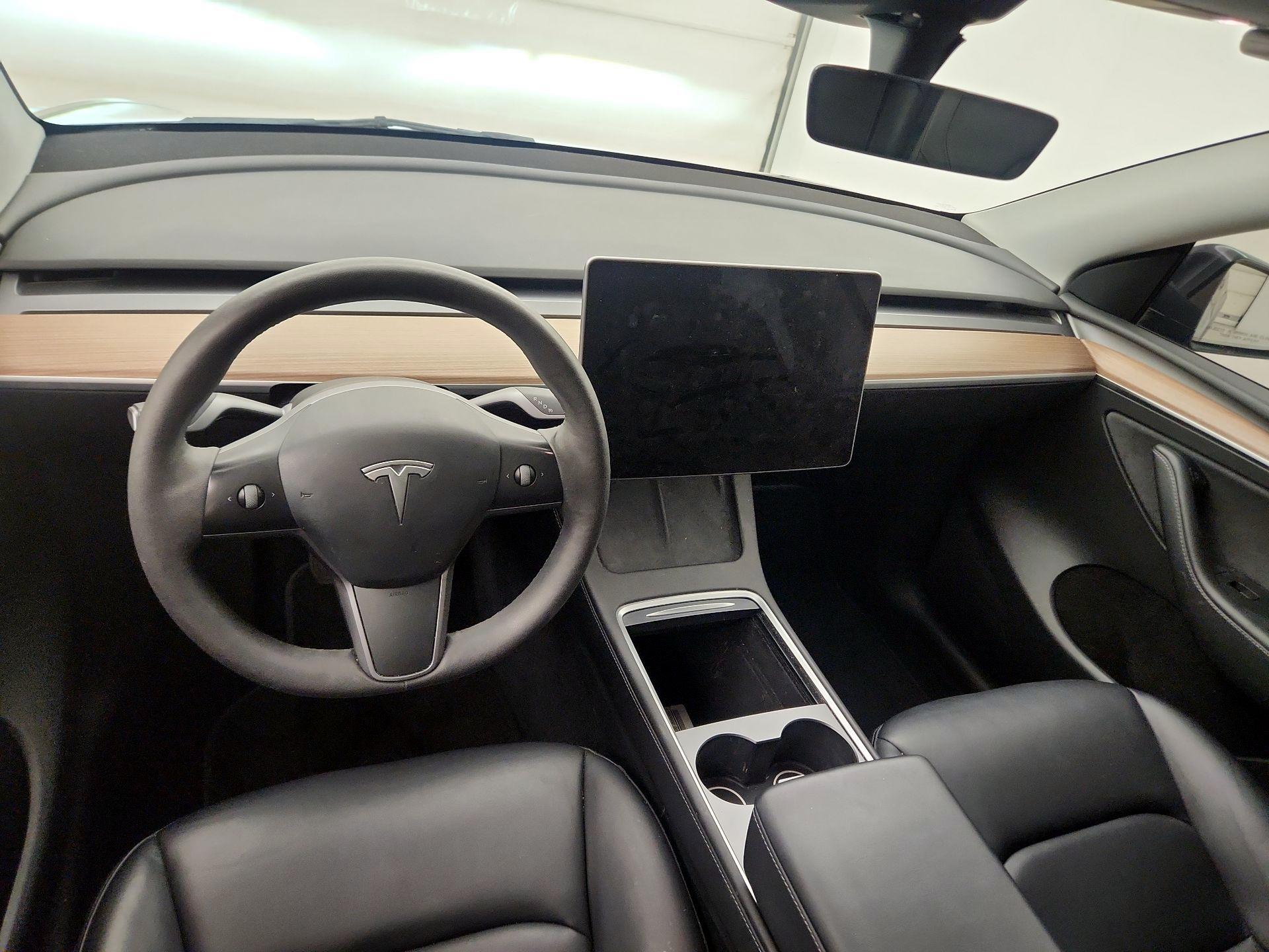 Thumbnail: 2023 Tesla Model Y - 9