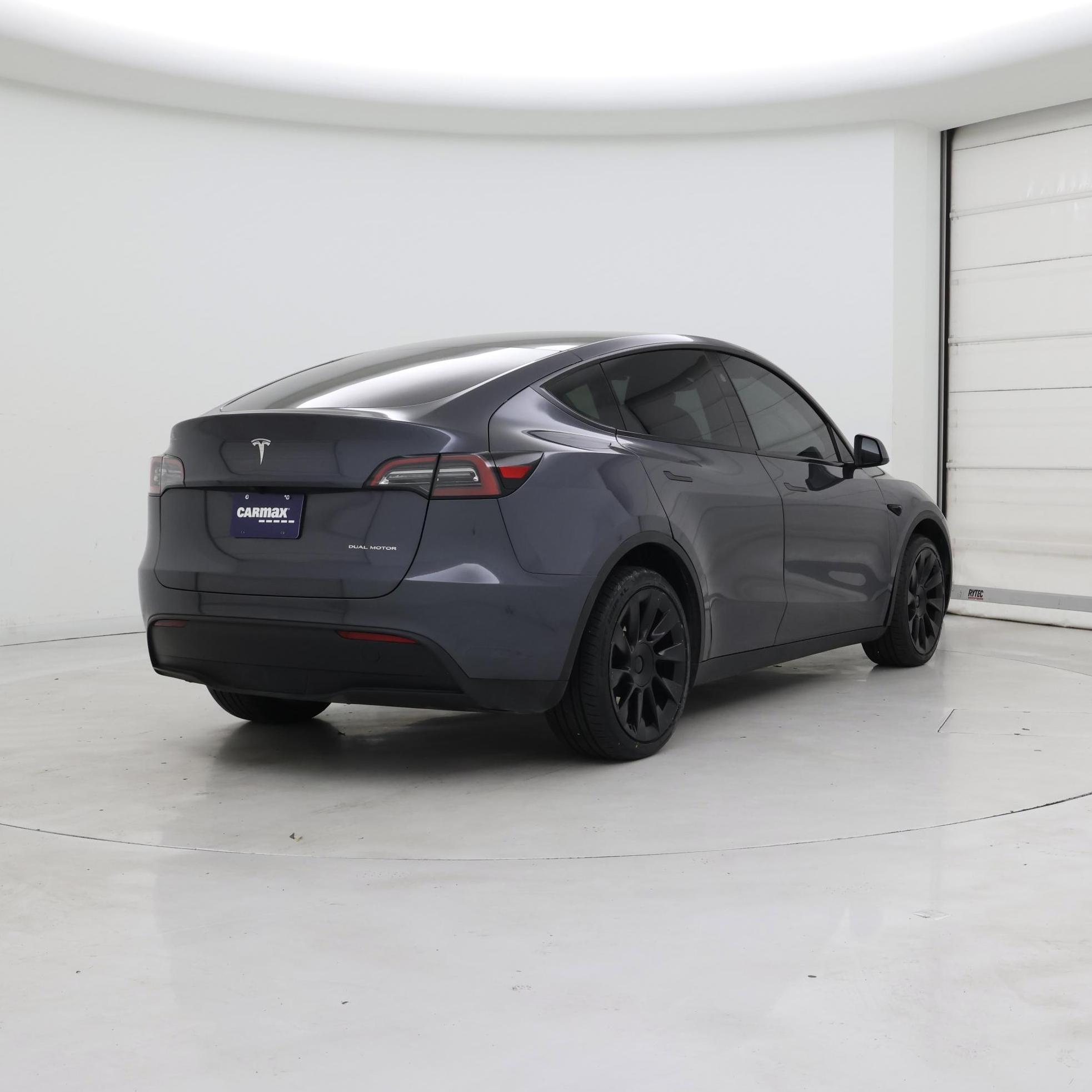 Thumbnail: 2023 Tesla Model Y - 8