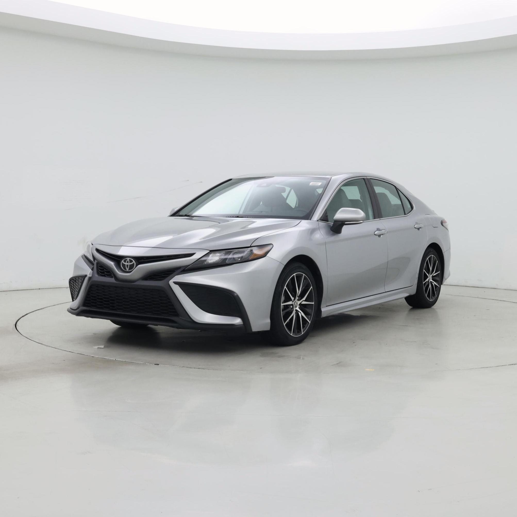 Thumbnail: 2022 Toyota Camry - 4