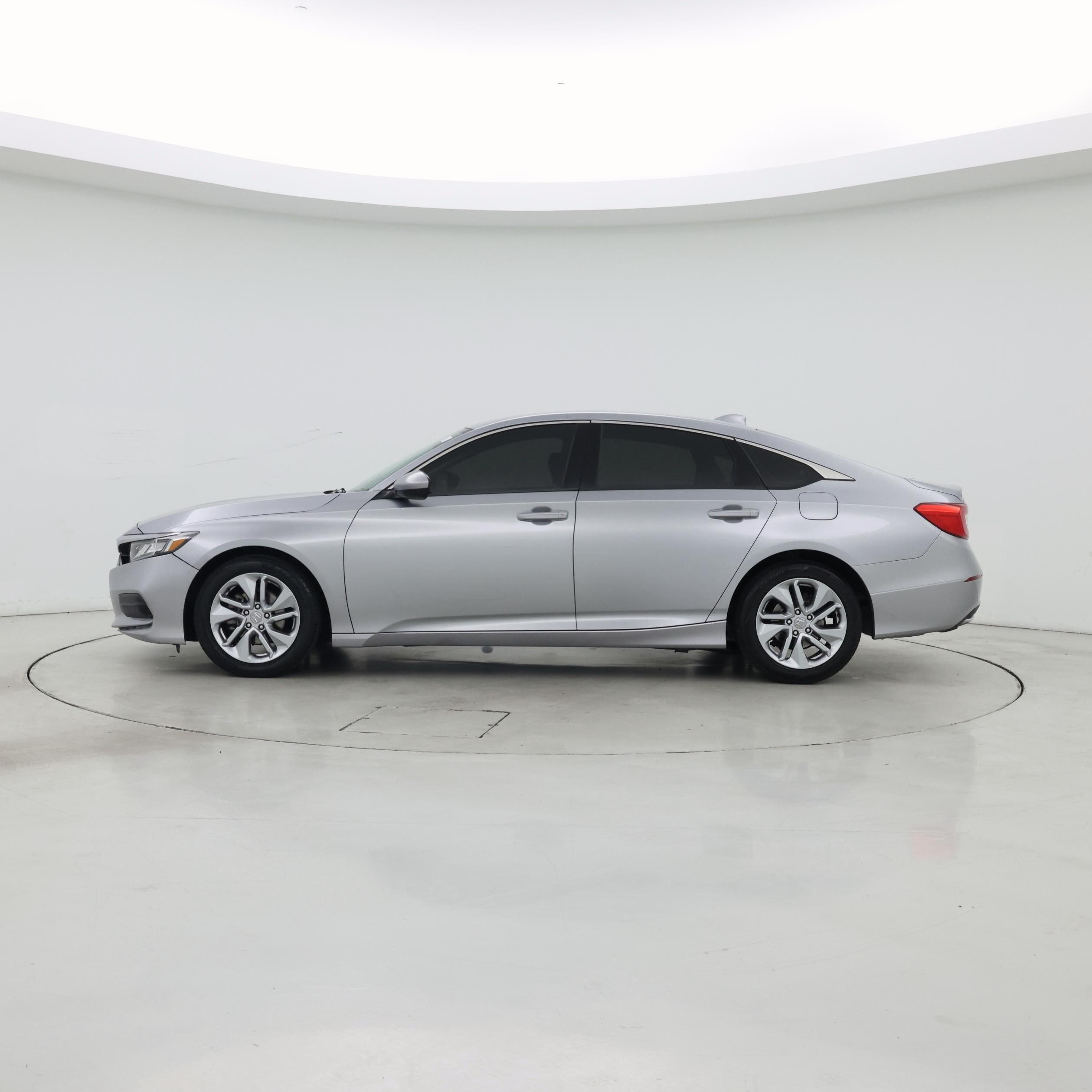 Thumbnail: 2018 Honda Accord - 3