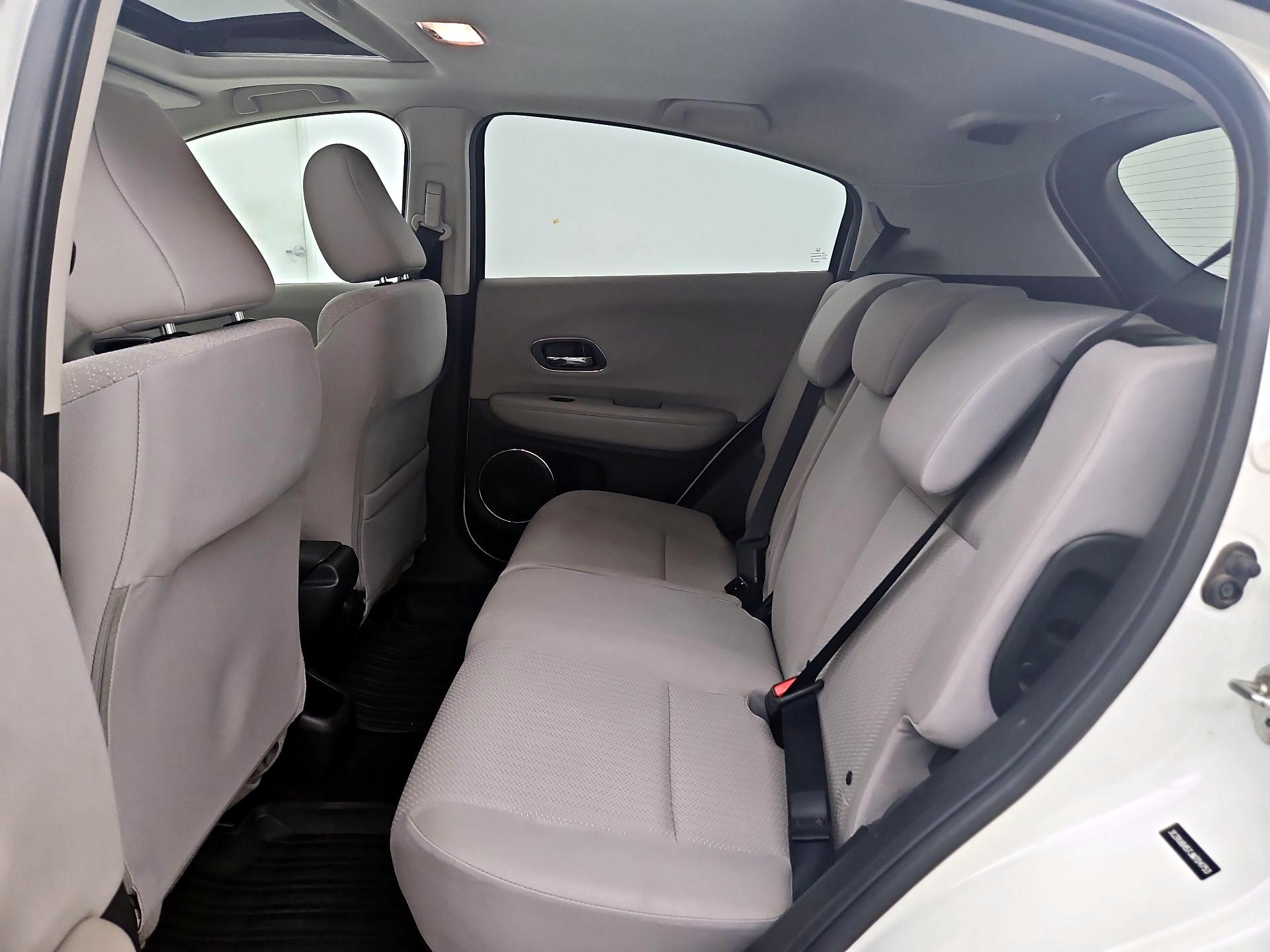Thumbnail: 2018 Honda HR-V - 20