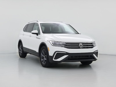 White 2022 Volkswagen Tiguan SE