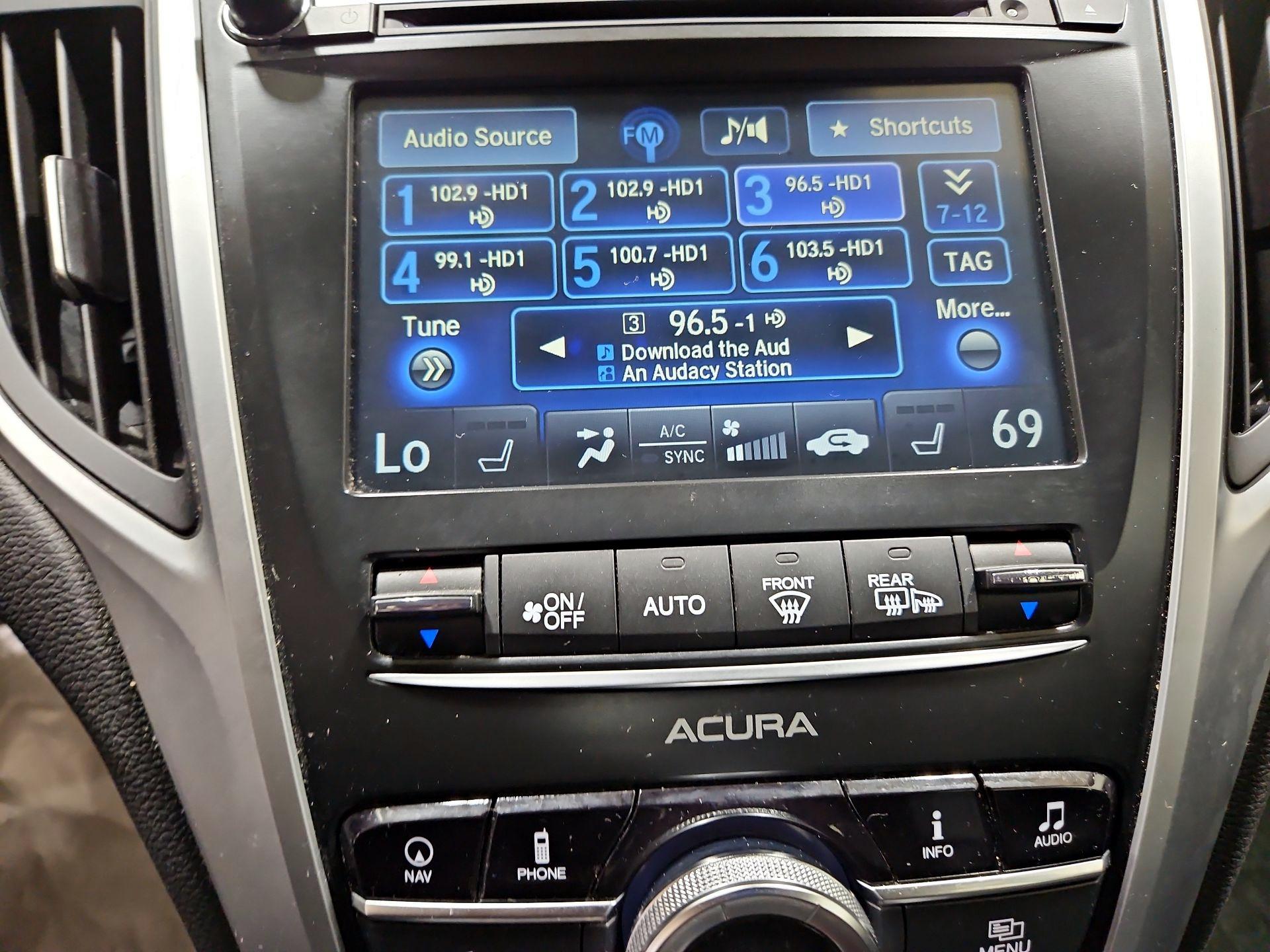 Thumbnail: 2016 Acura TLX - 16